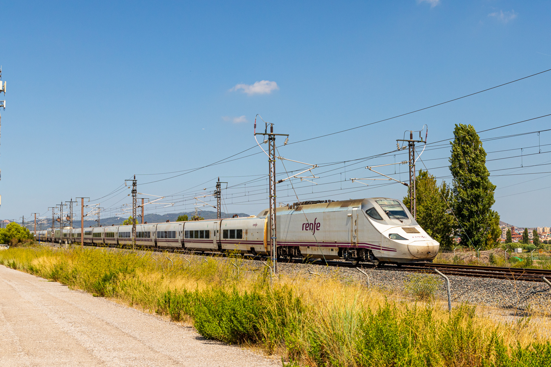 Bombardier RENFE 130 – photo 24