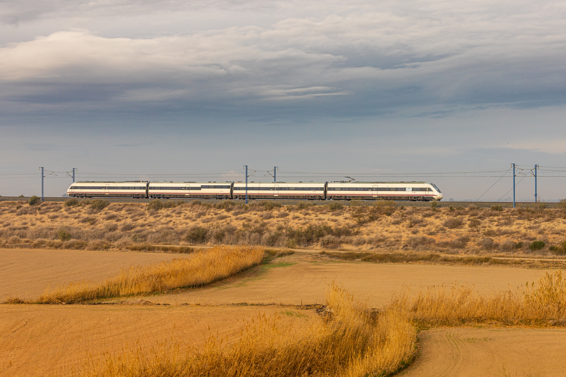 CAF RENFE 120.05 – photo 2
