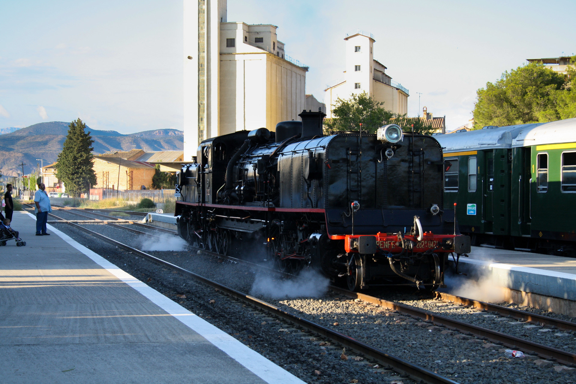 B&W RENFE 282-0 – Foto 2