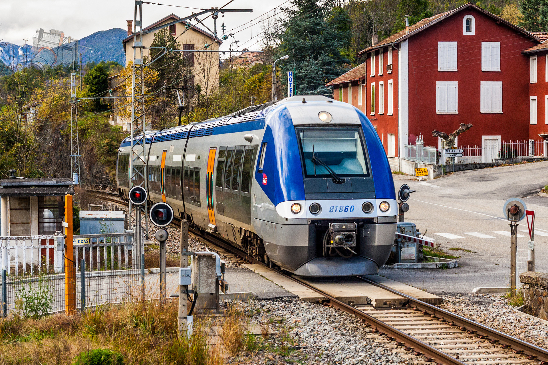 Bombardier B 81500 – photo 14