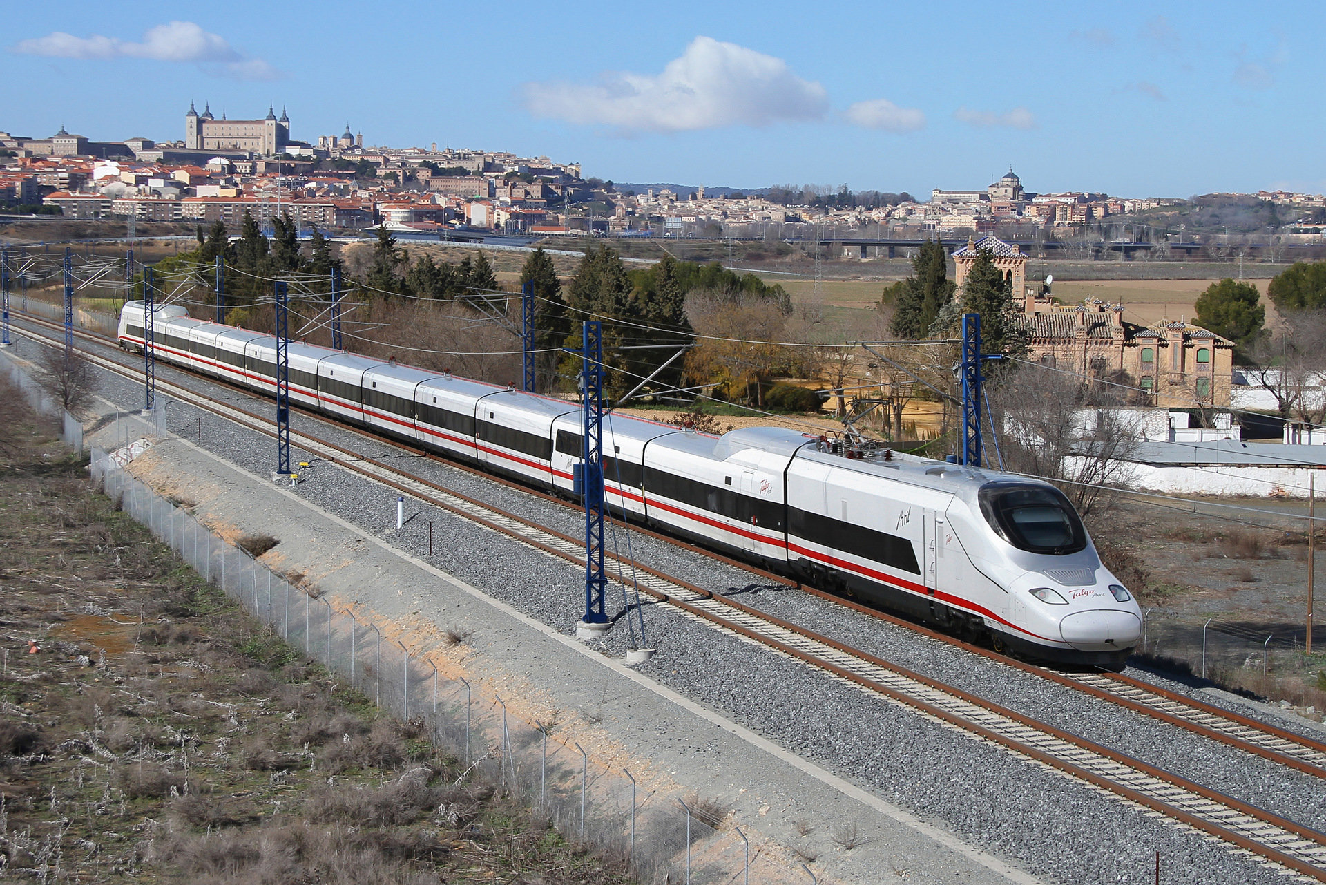 Talgo AVRIL – photo 3