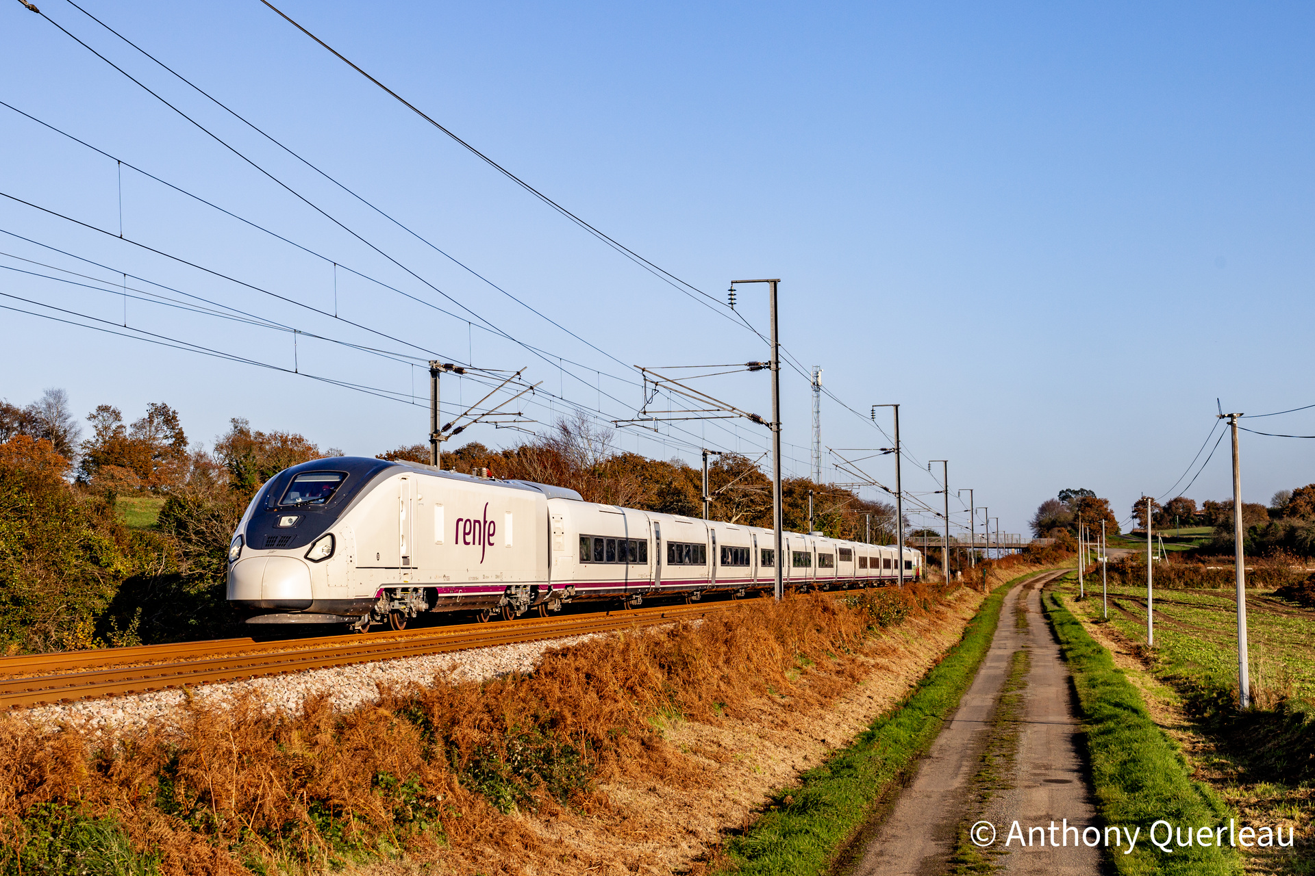 Talgo Avril Renfe 106 – photo 15