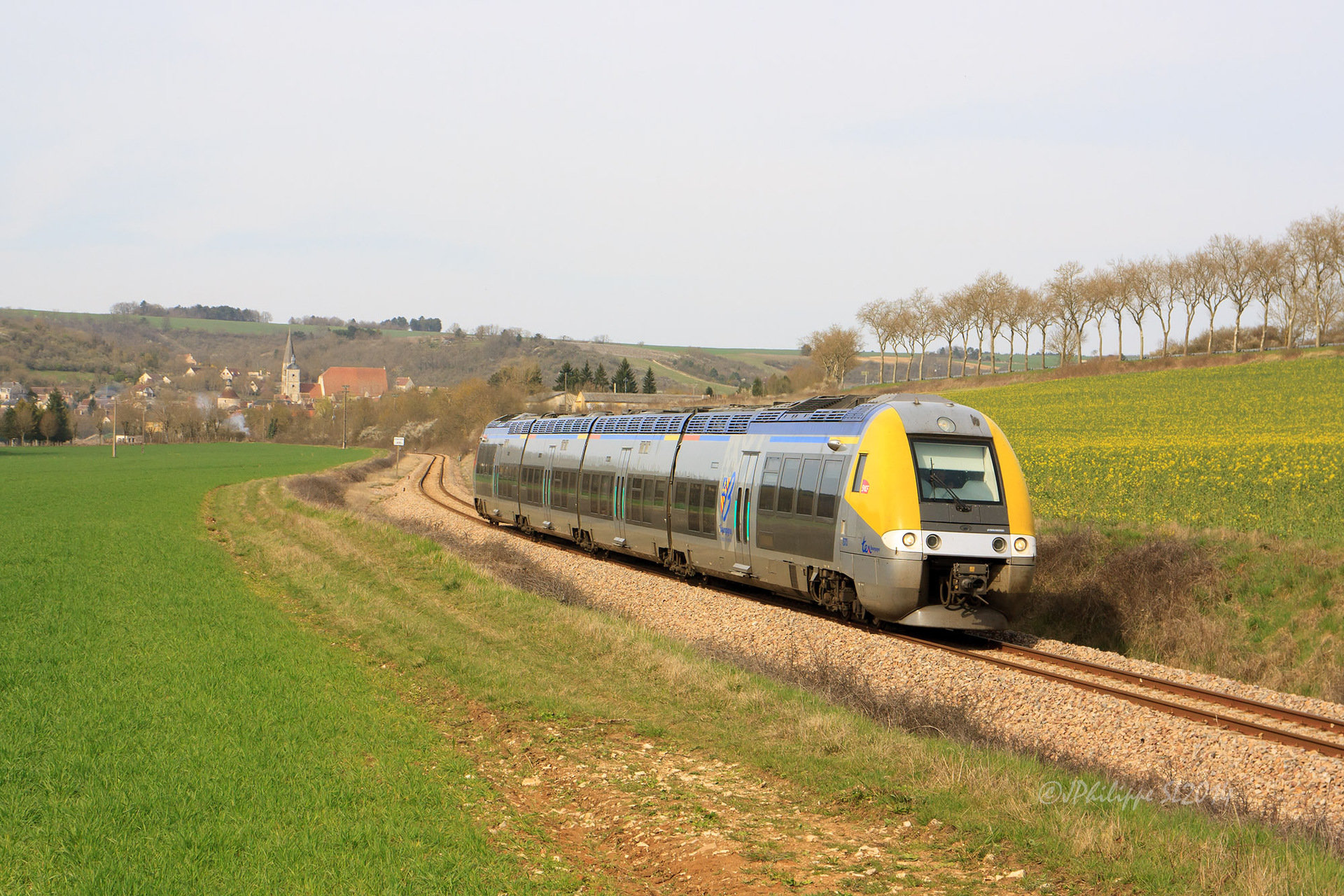 Bombardier B 81500 – photo 21