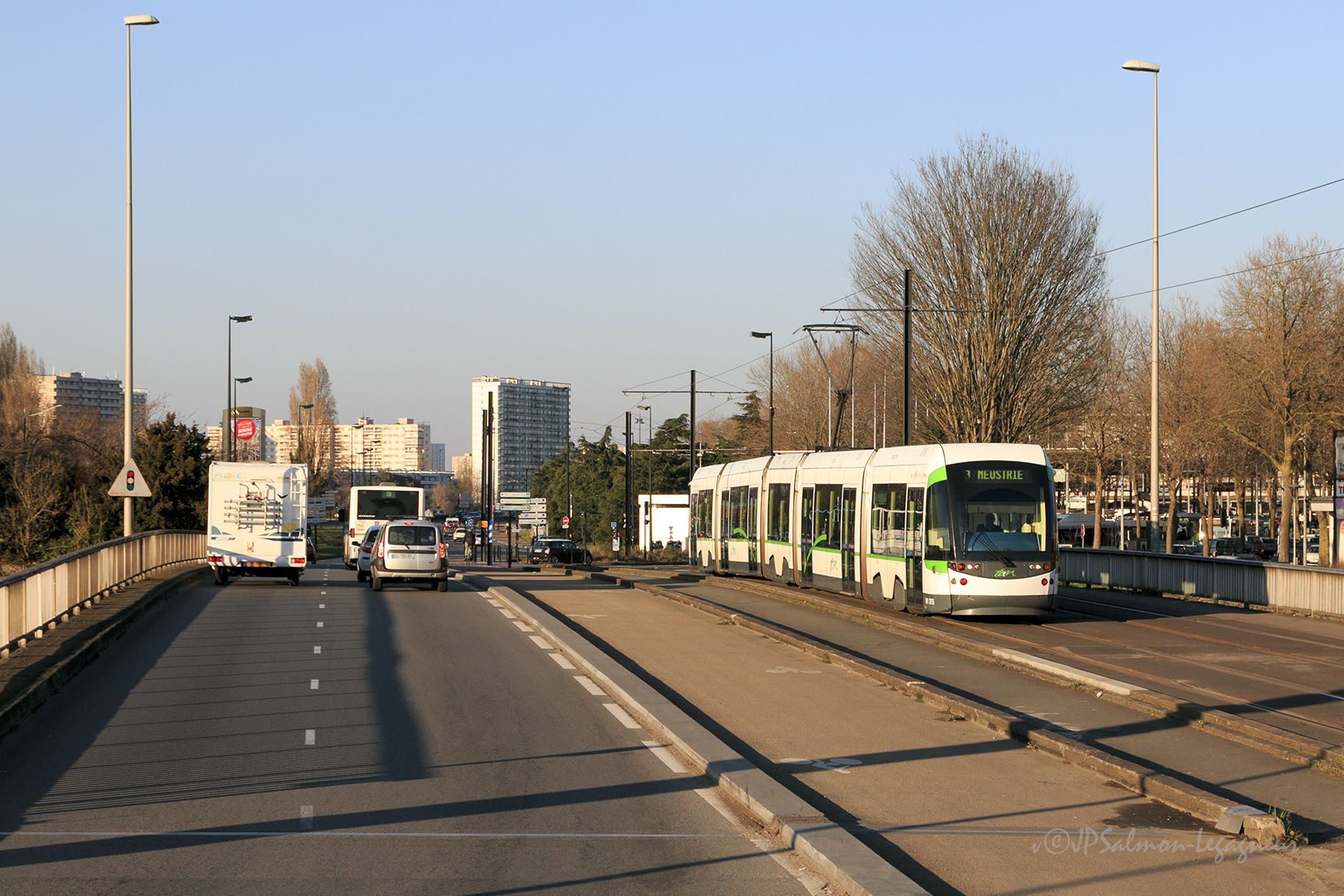 Bombardier TAN Incentro – photo 2