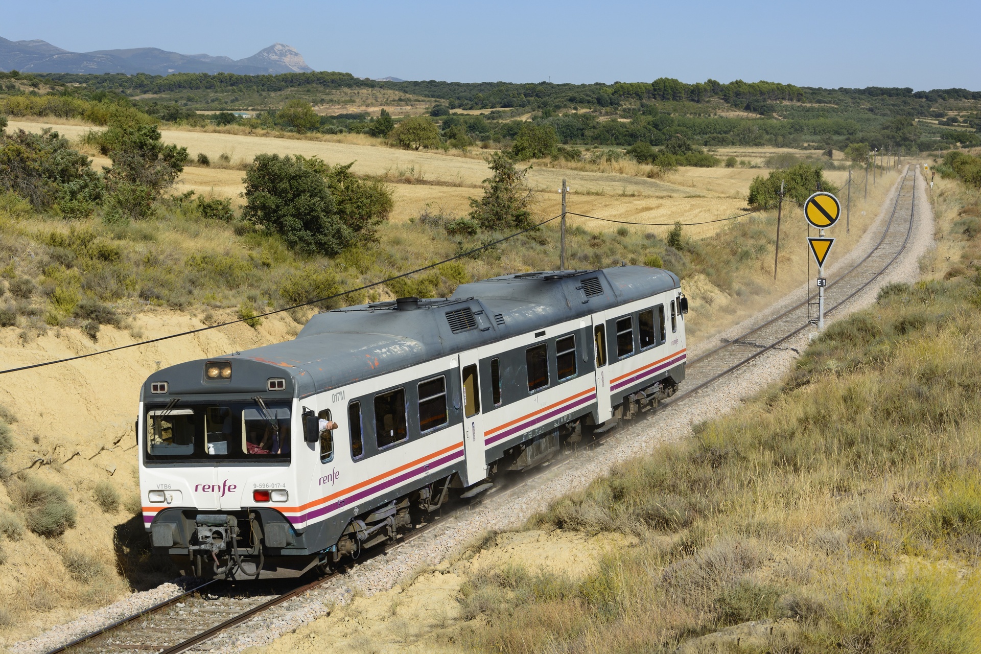 Alstom RENFE 596 – photo 3