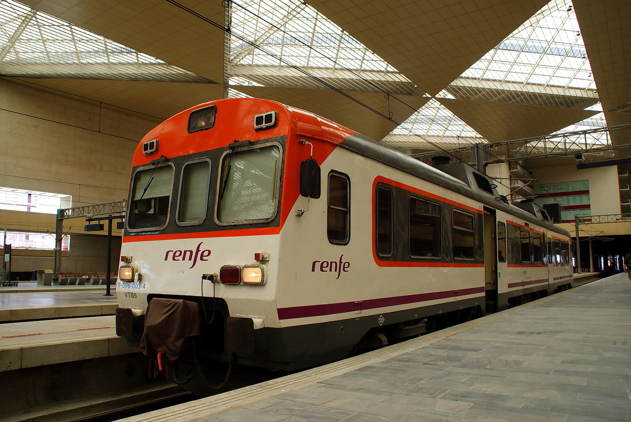 Alstom RENFE 596 – photo 22