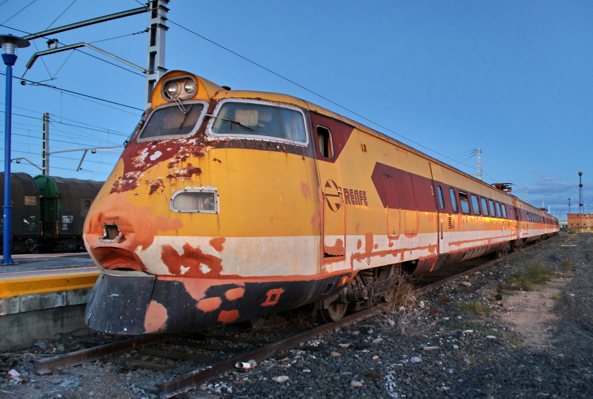 CAF RENFE 443 – photo 3