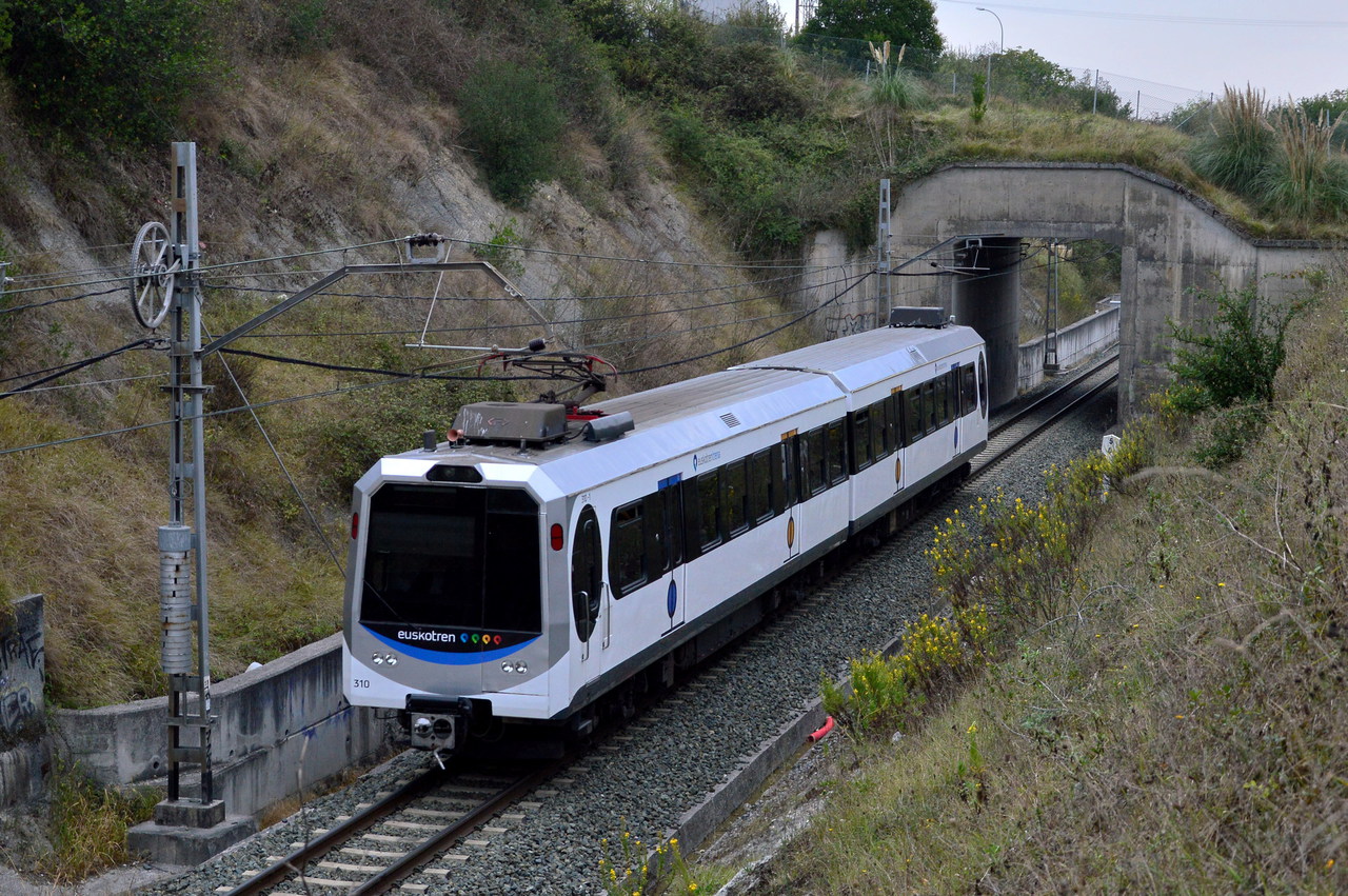 CAF EuskoTren 300 – Foto 12