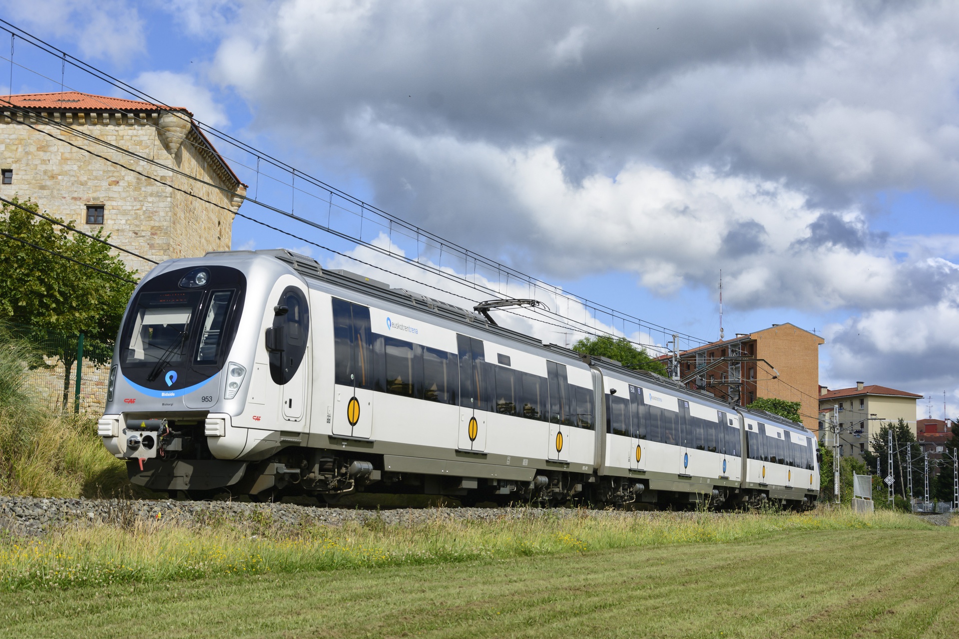 CAF EuskoTren 950 – photo 8