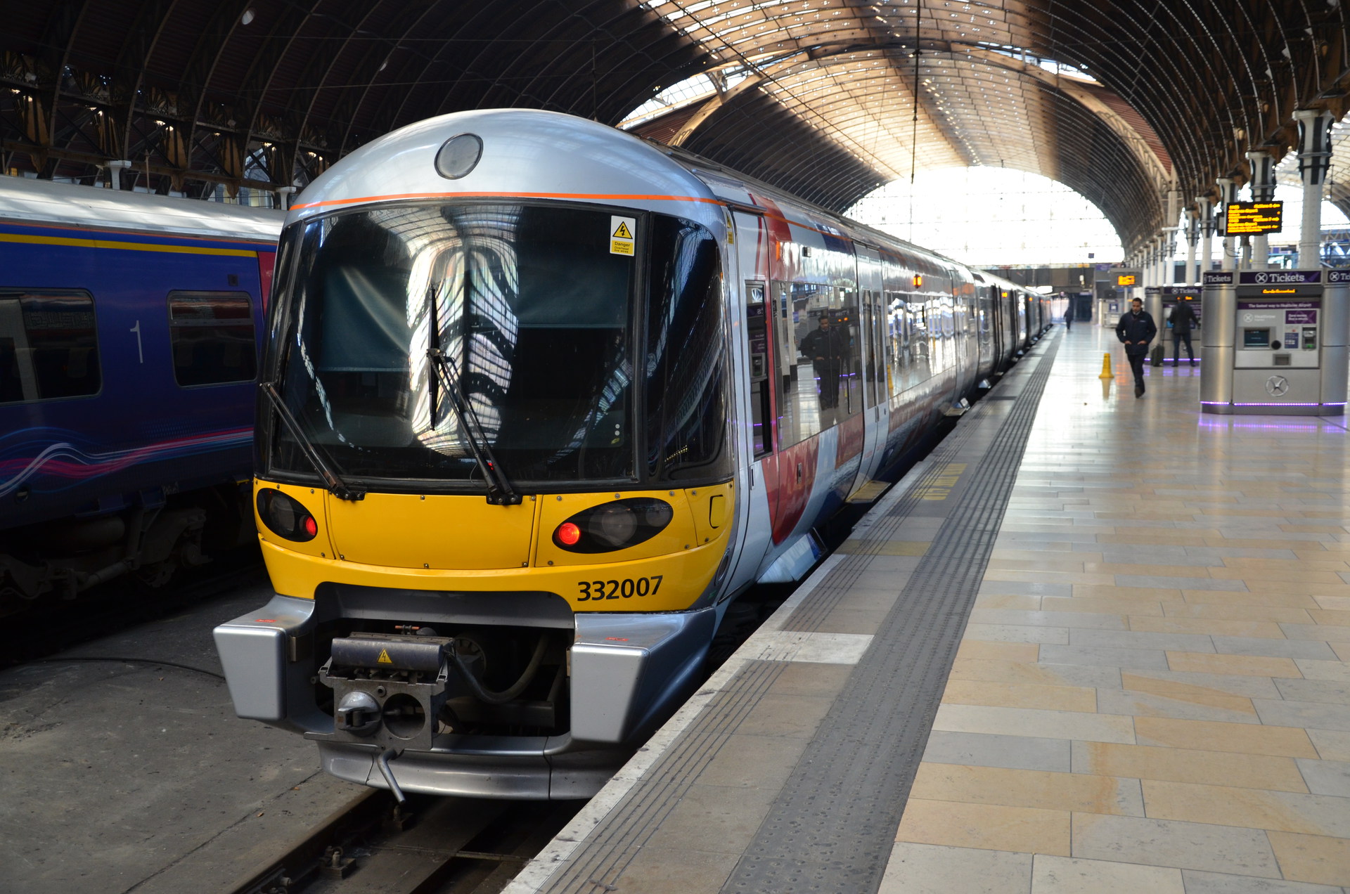 Siemens British Rail Class 332 – photo 3