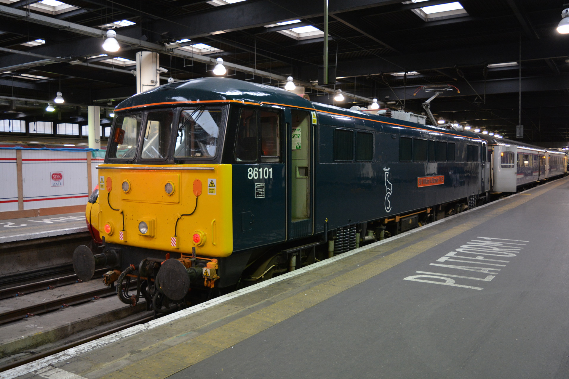 English Electric 86/1 – photo 2