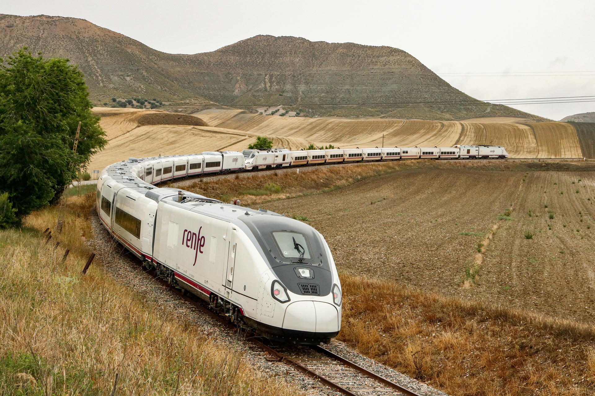 Talgo Avril Renfe 106 – photo 12