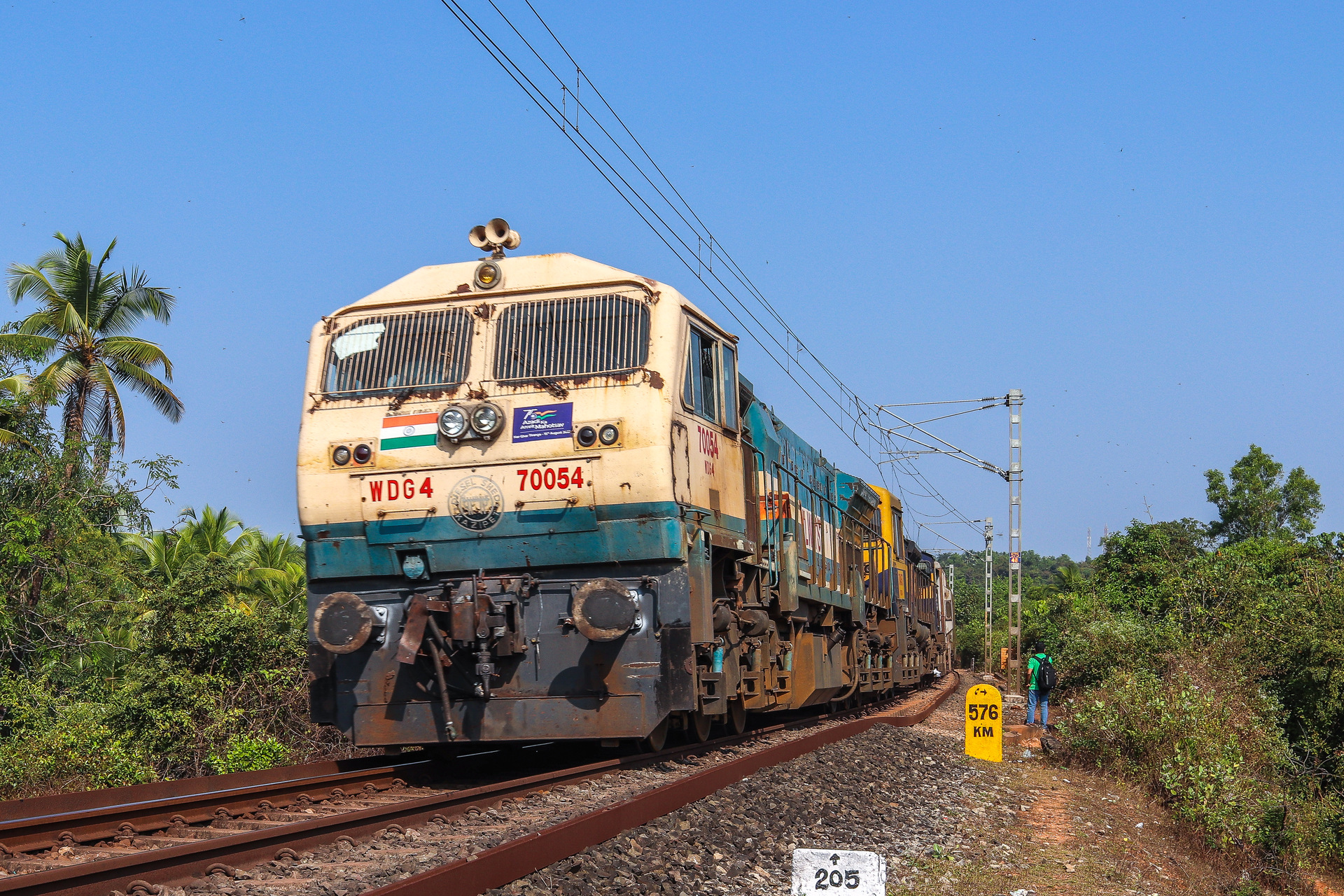 EMD GT46MAC – photo 18