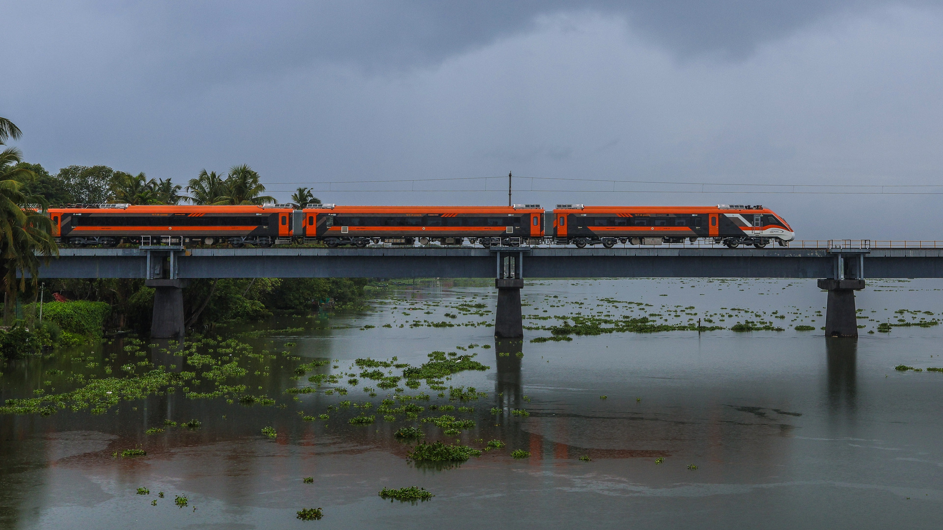 ICF Vande Bharat (Train 18) – foto 19
