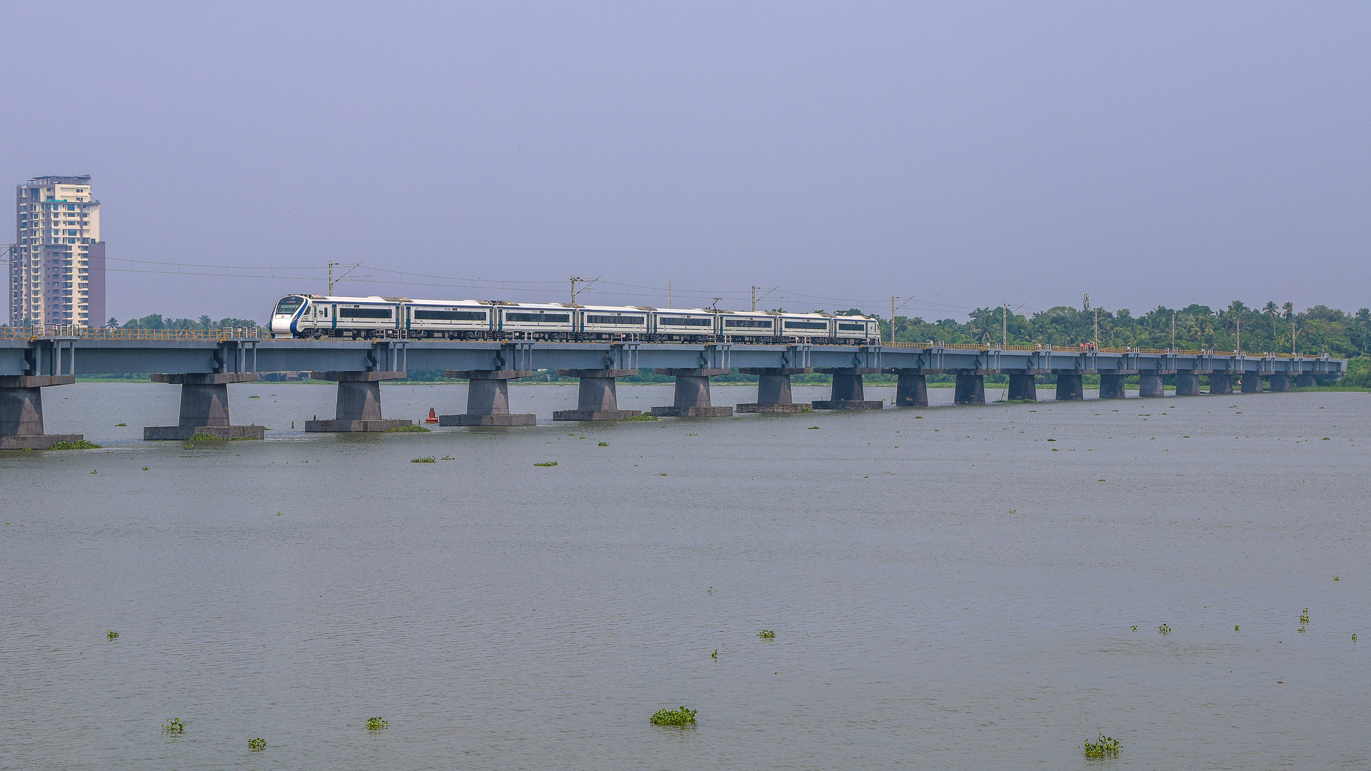 ICF Vande Bharat (Train 18) – foto 17