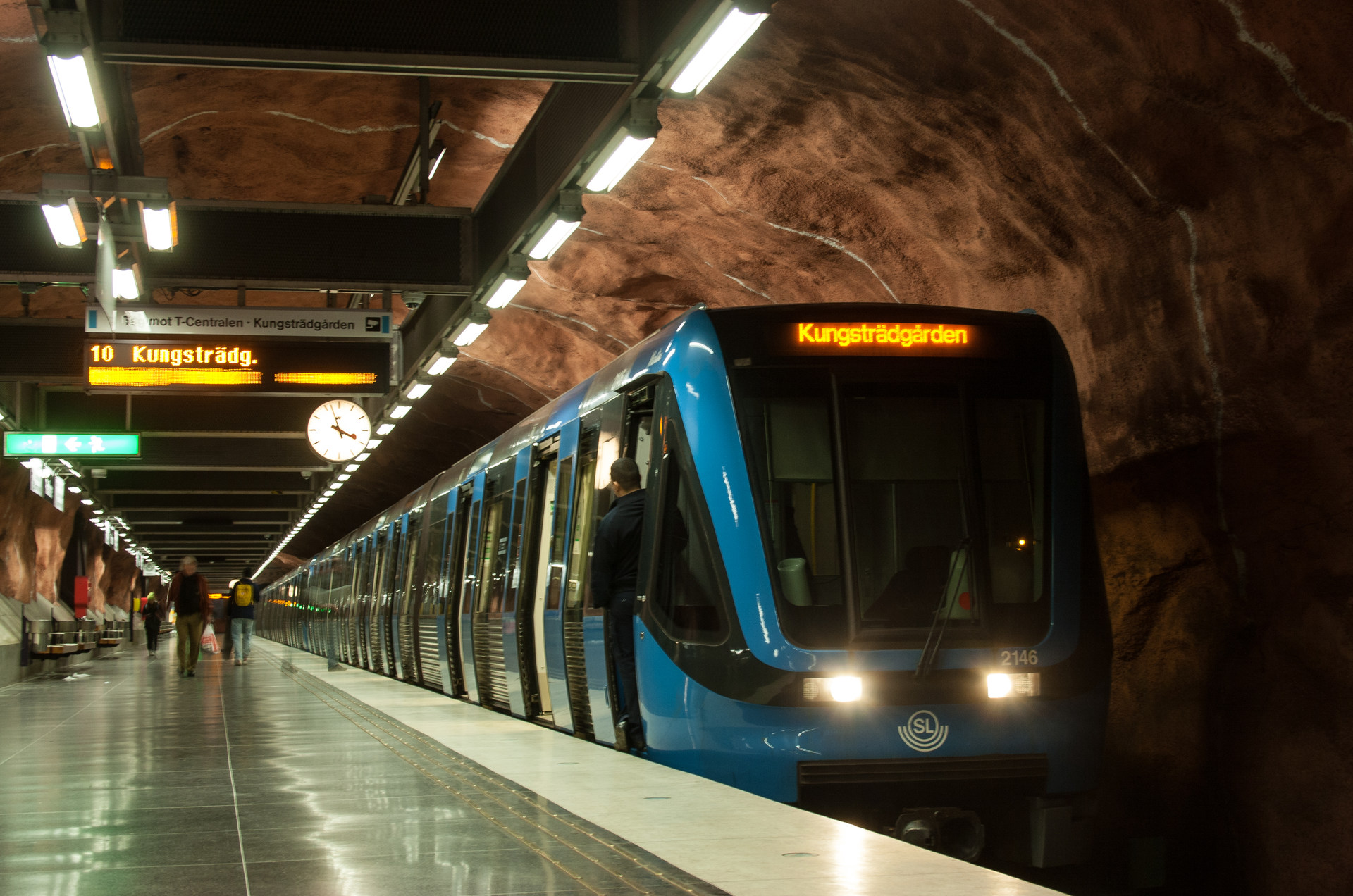 Bombardier SL C20 – photo 19