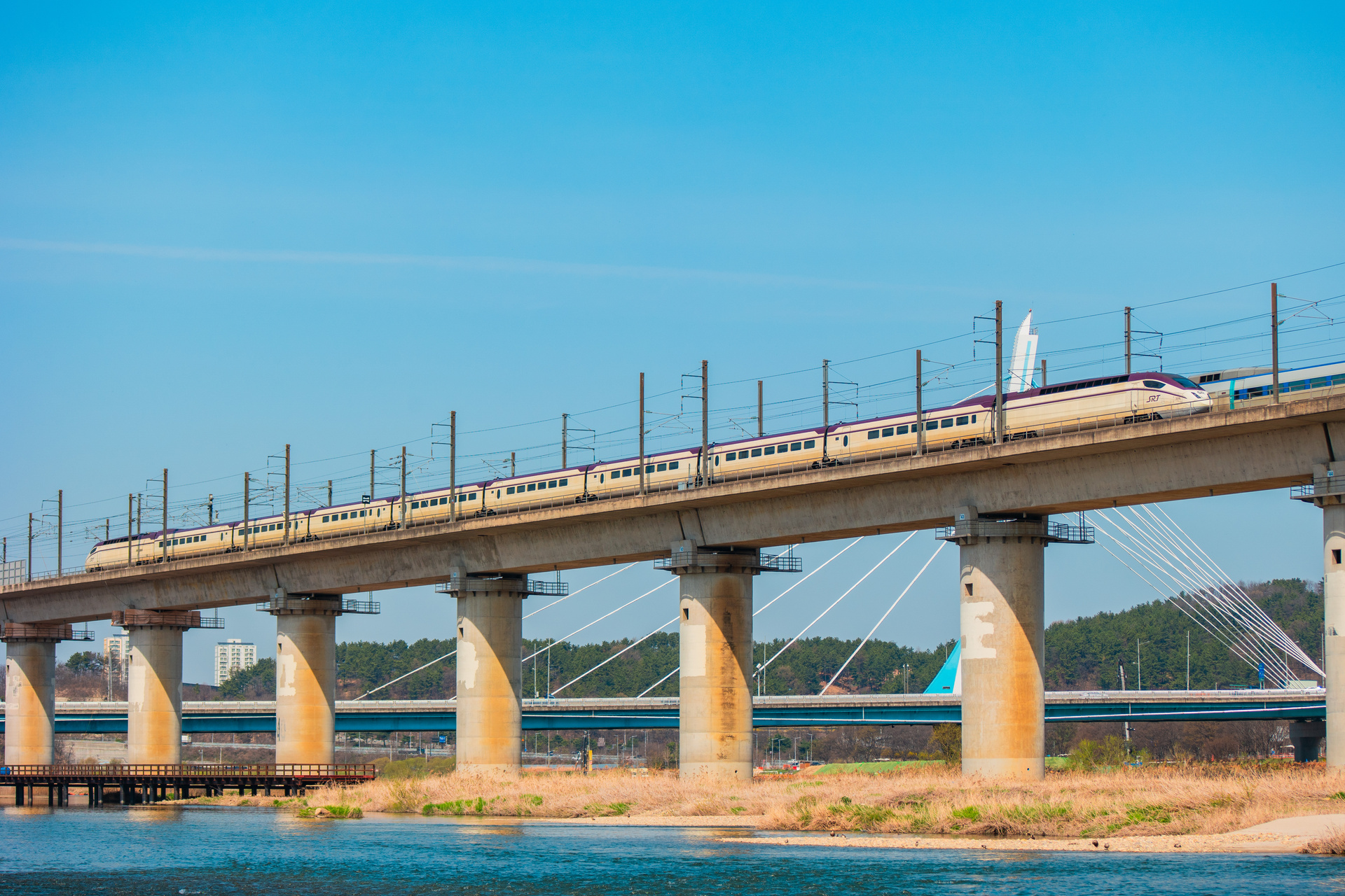 Hyundai Rotem KTX-II Sancheon – photo 2