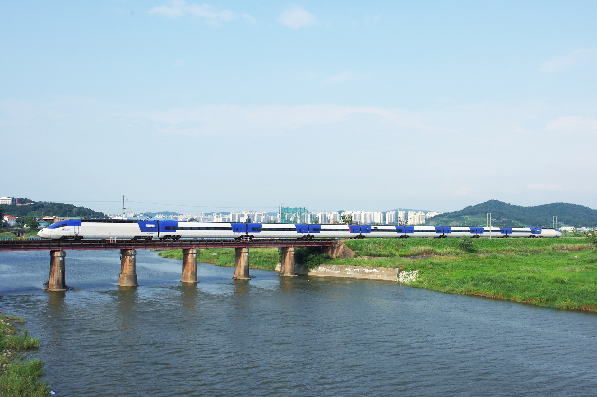 Hyundai Rotem KTX-II Sancheon – photo 18