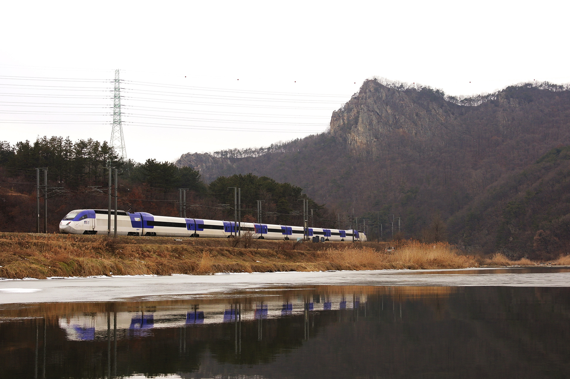 Hyundai Rotem KTX-II Sancheon – photo 21