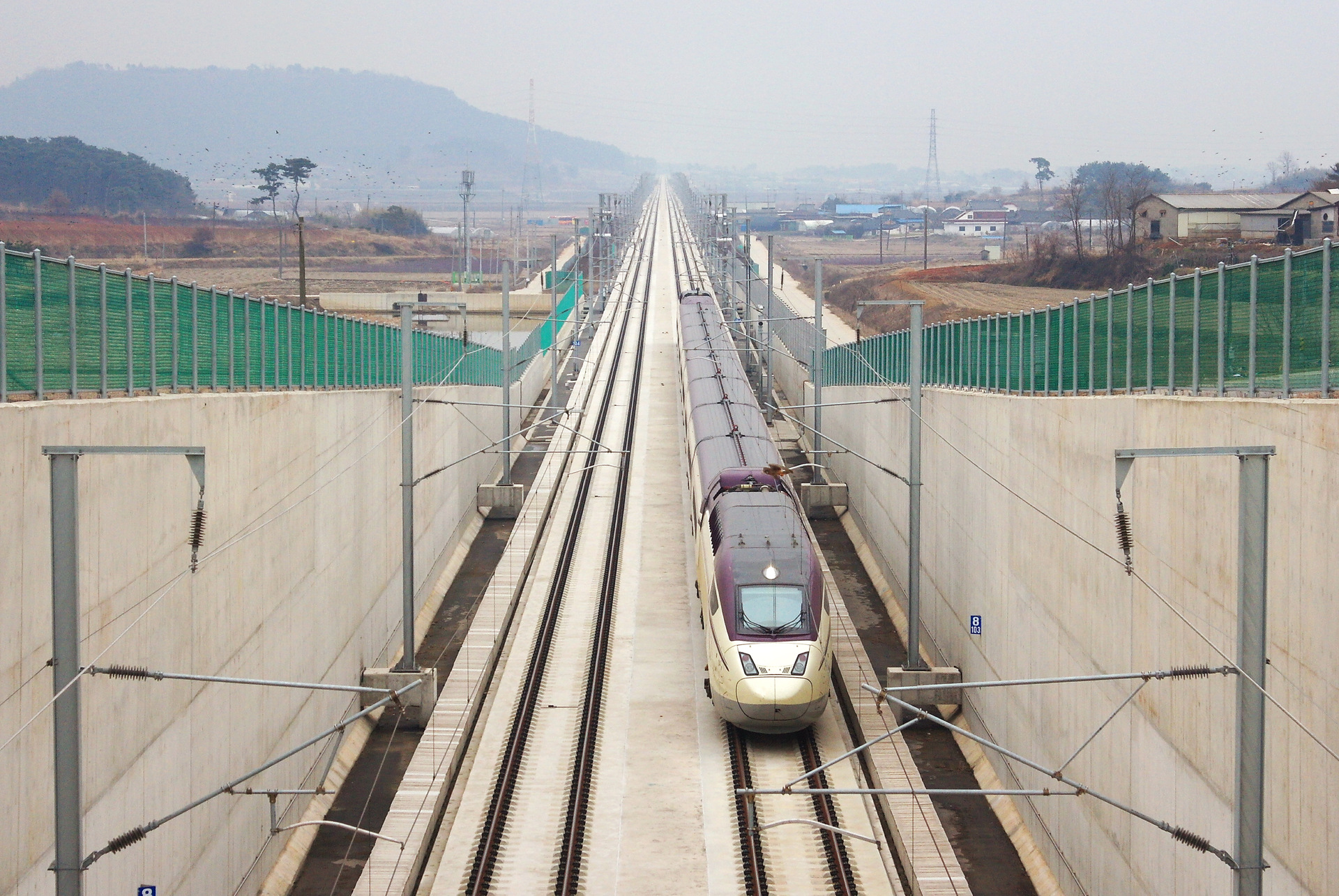 Hyundai Rotem KTX-II Sancheon – photo 8