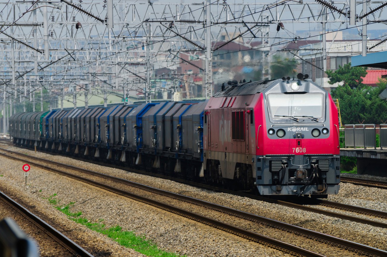 Hyundai Rotem PH37ACi – photo 20