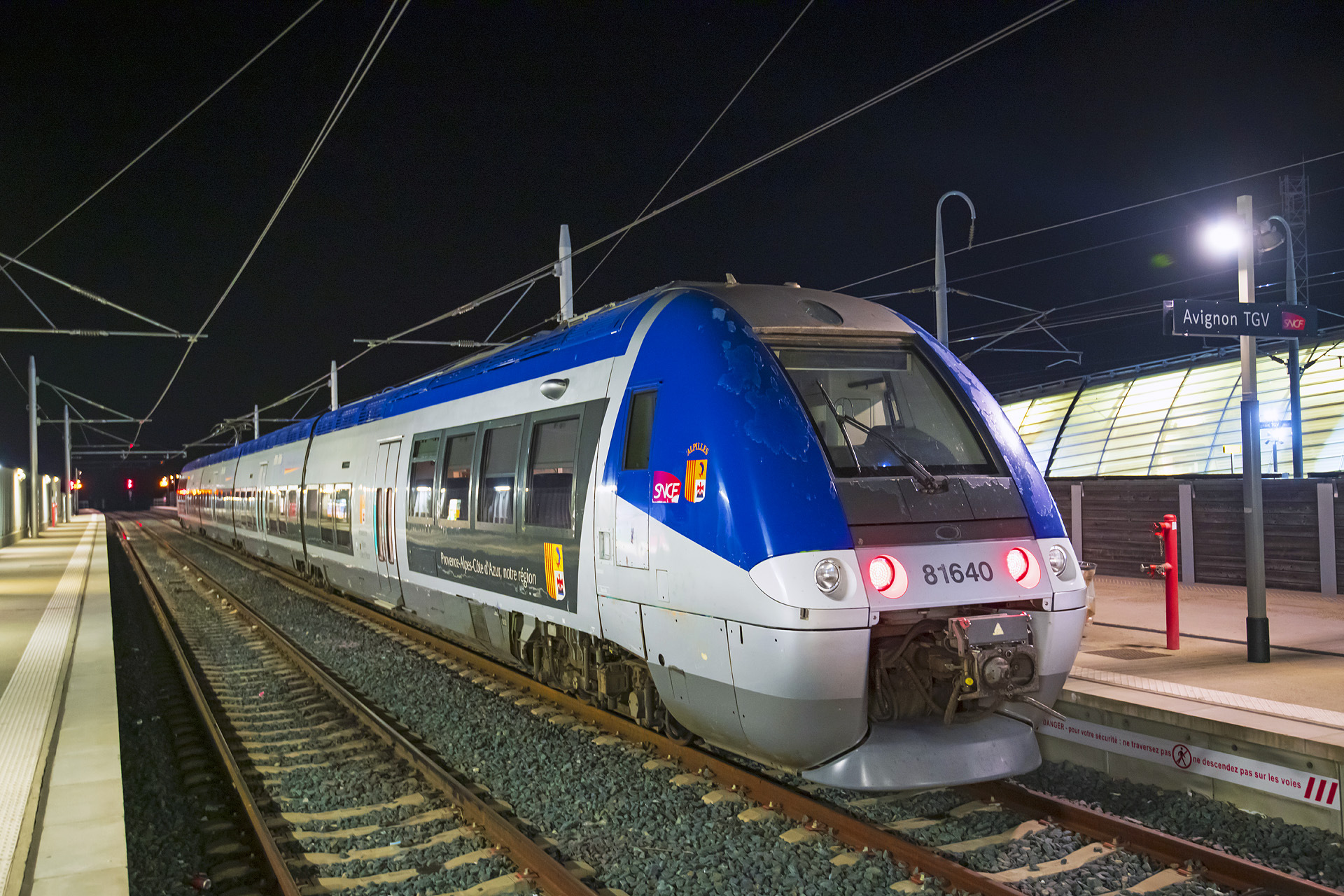 Bombardier B 81500 – photo 12