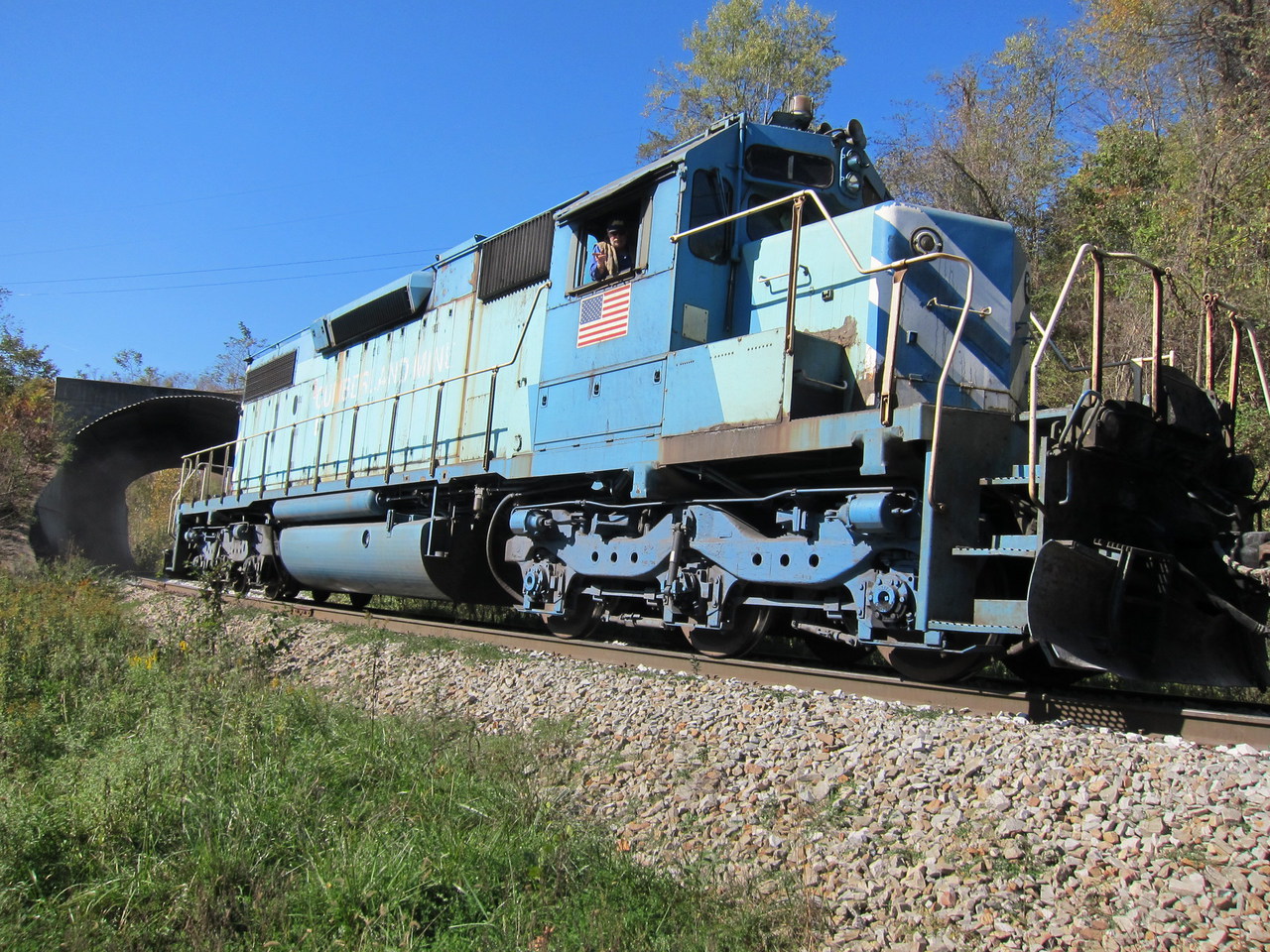 EMD SD38-2 – photo 11