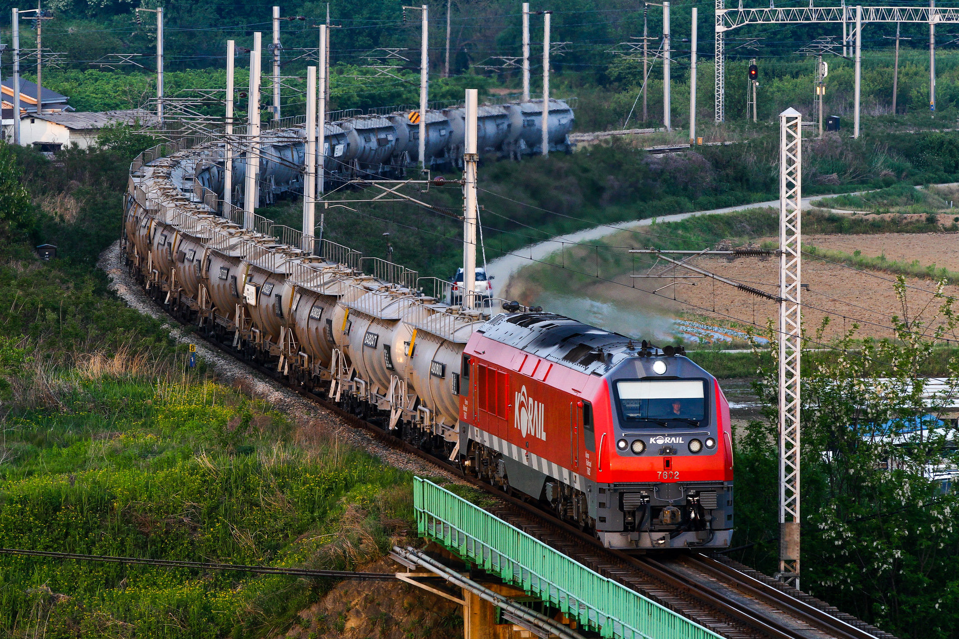 Hyundai Rotem PH37ACi – photo 13