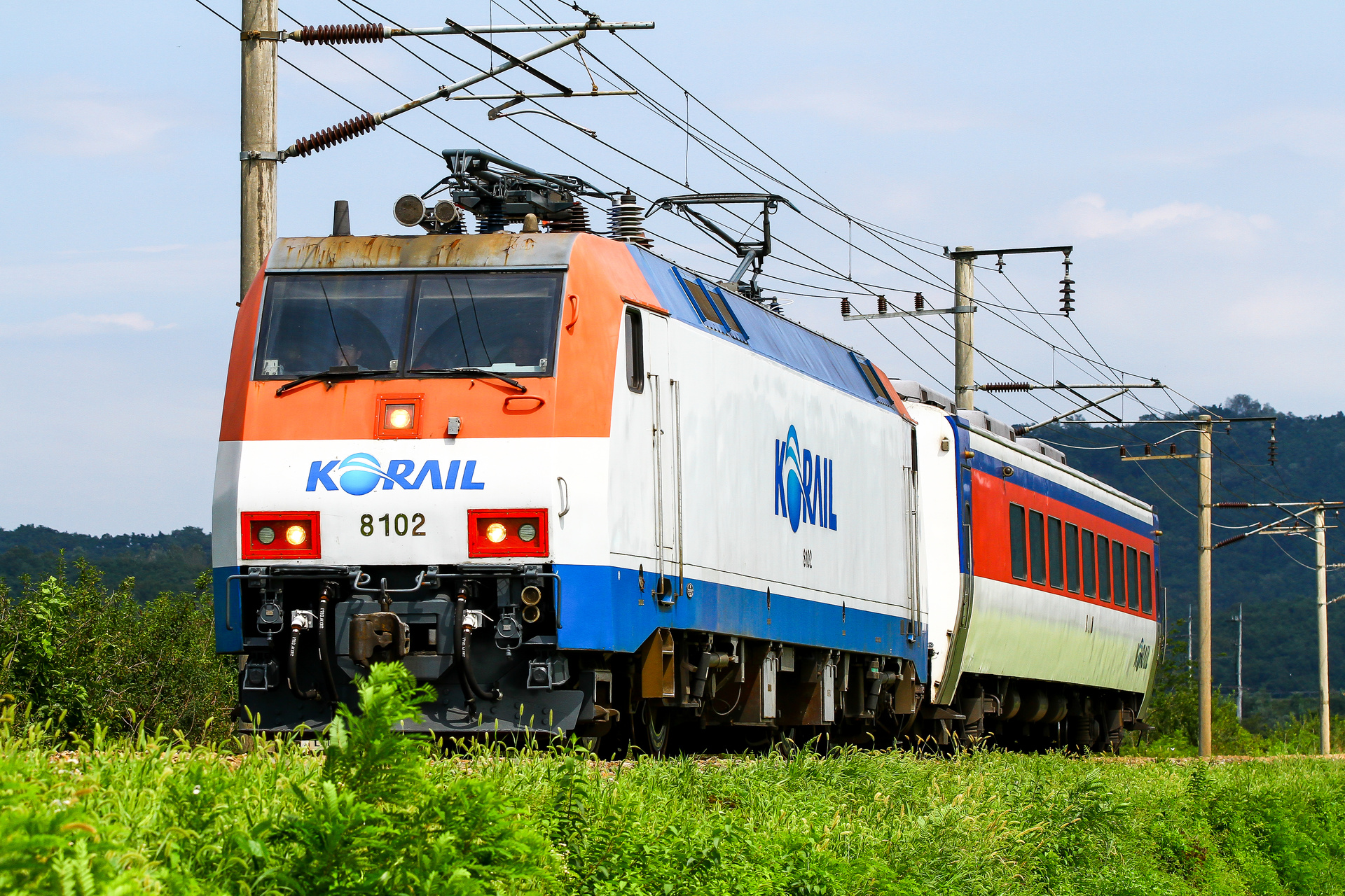 Daewoo Korail 8100 – Foto 2
