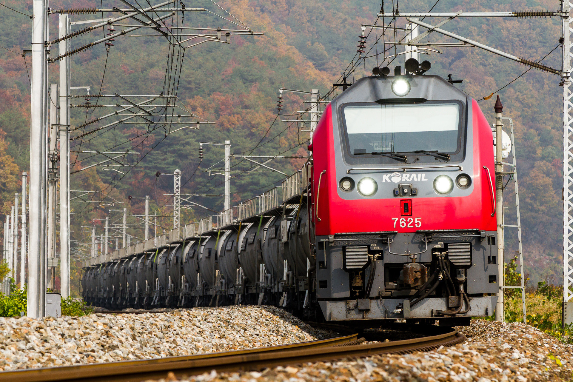 Hyundai Rotem PH37ACi – photo 4