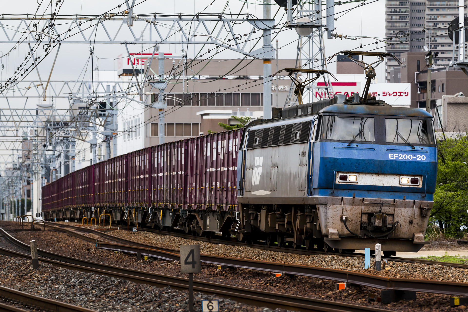 Hitachi EF200 – photo 2