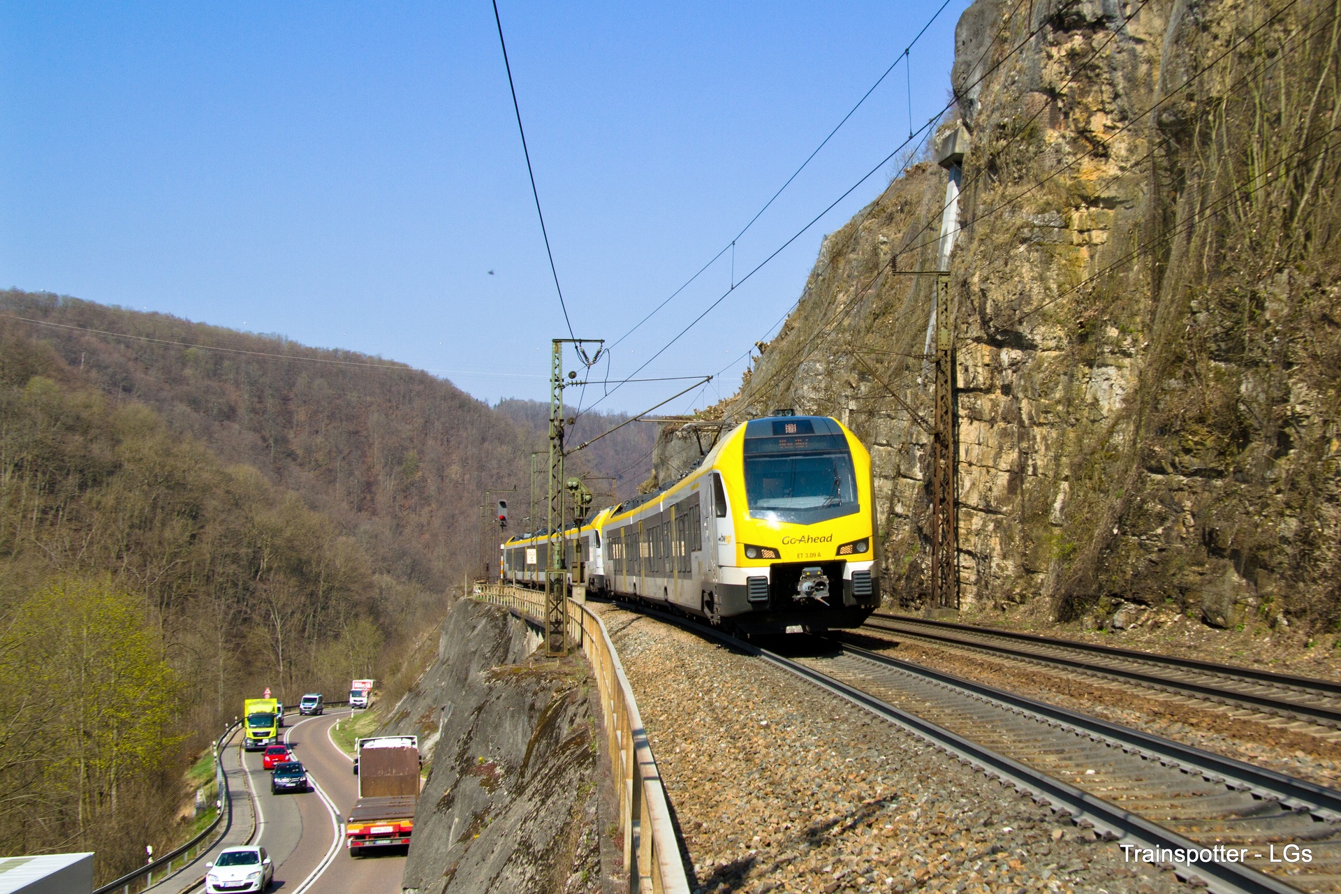 Stadler Flirt 3 3/8 15kV – photo 3