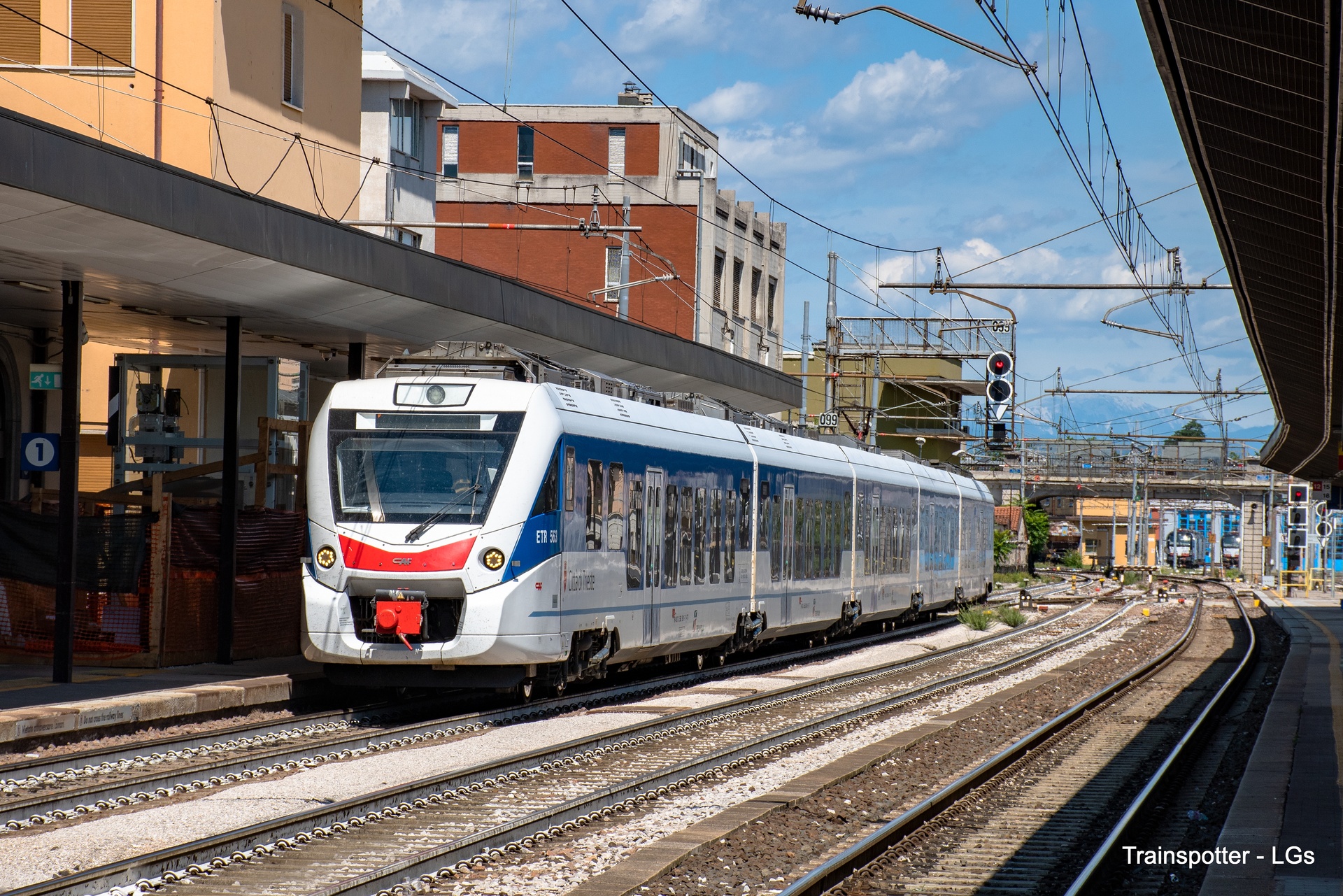 CAF ETR 563 – photo 5