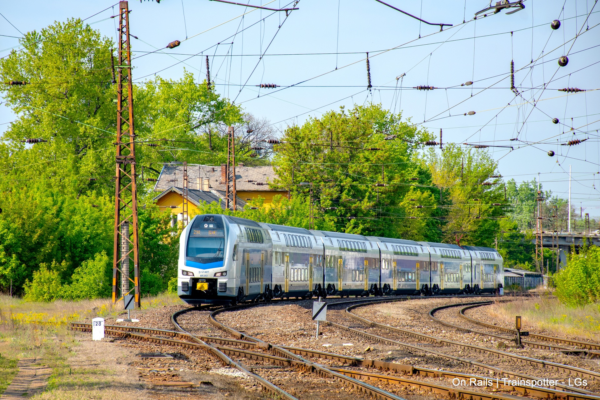 Stadler MAV 815 – photo 22