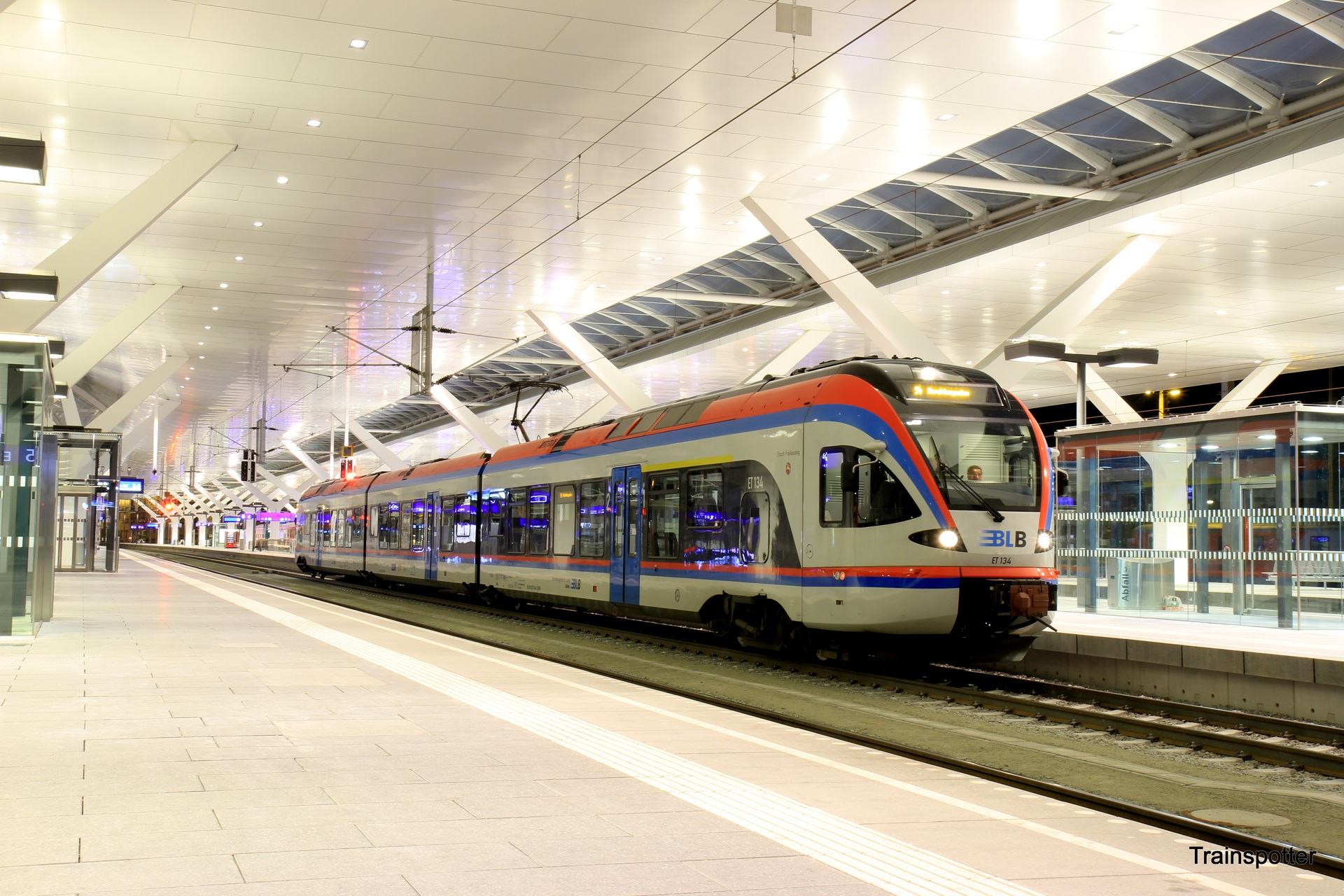 Stadler Flirt 3/8 15kV – photo 7