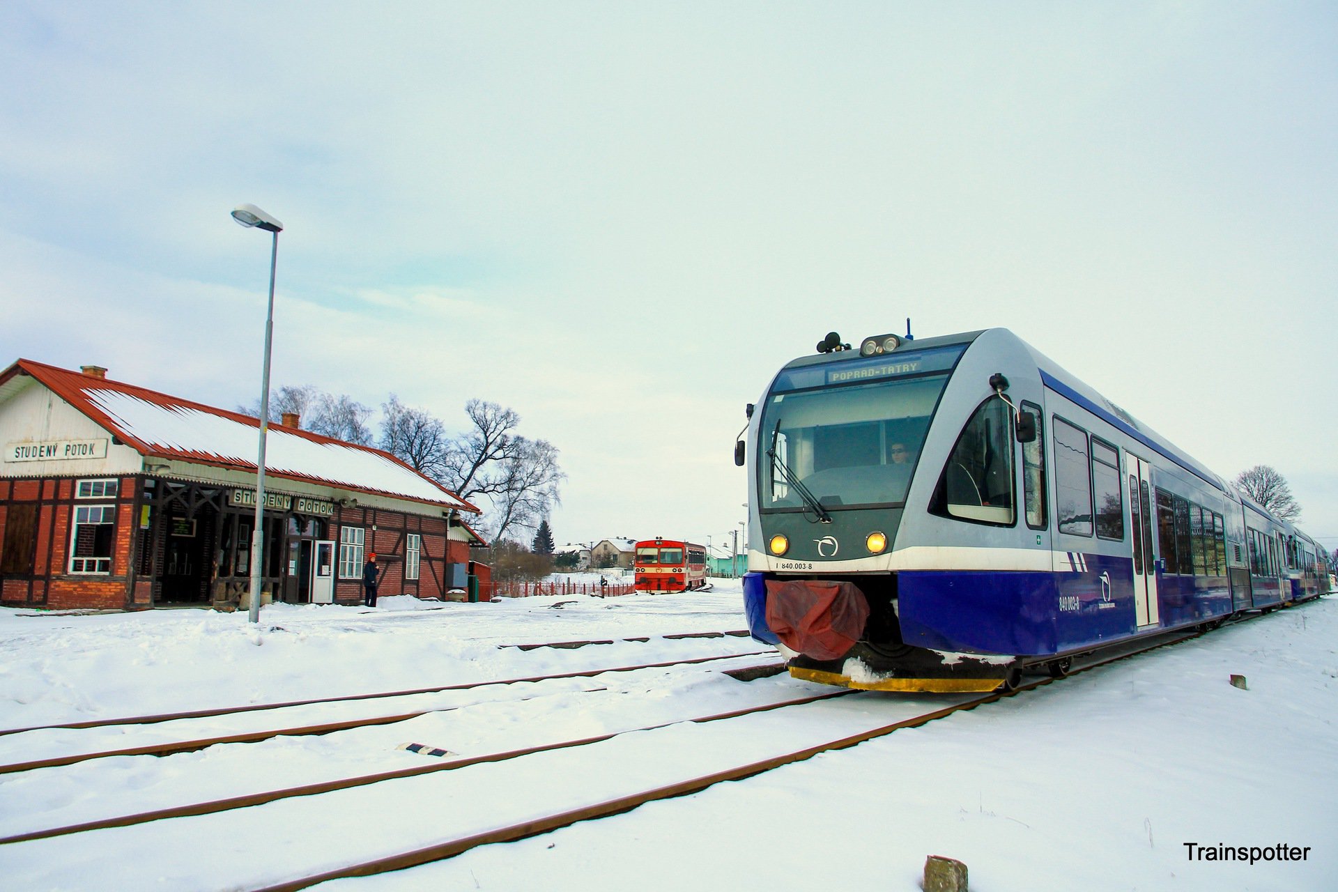 Stadler ZSSK 840 – foto 9