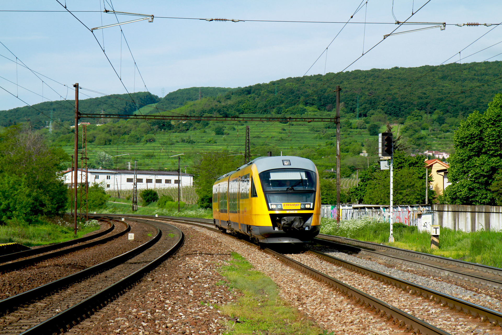 Siemens Desiro Classic DMU – photo 6