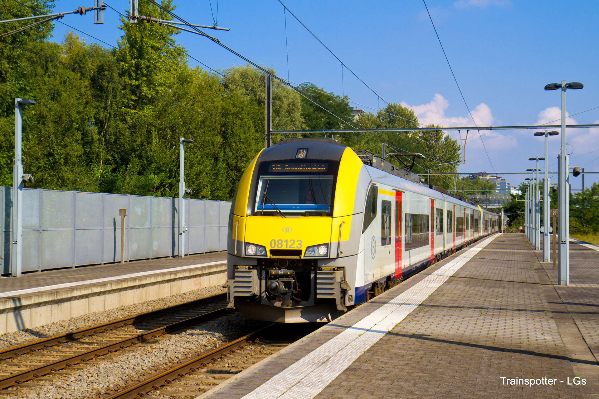 Siemens SNCB/NMBS AM08 – photo 11