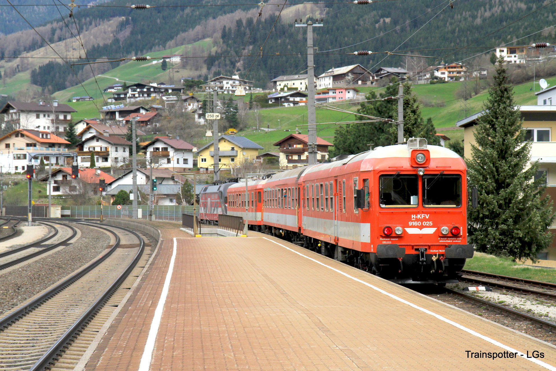 Ganz Bbmot – Foto 2