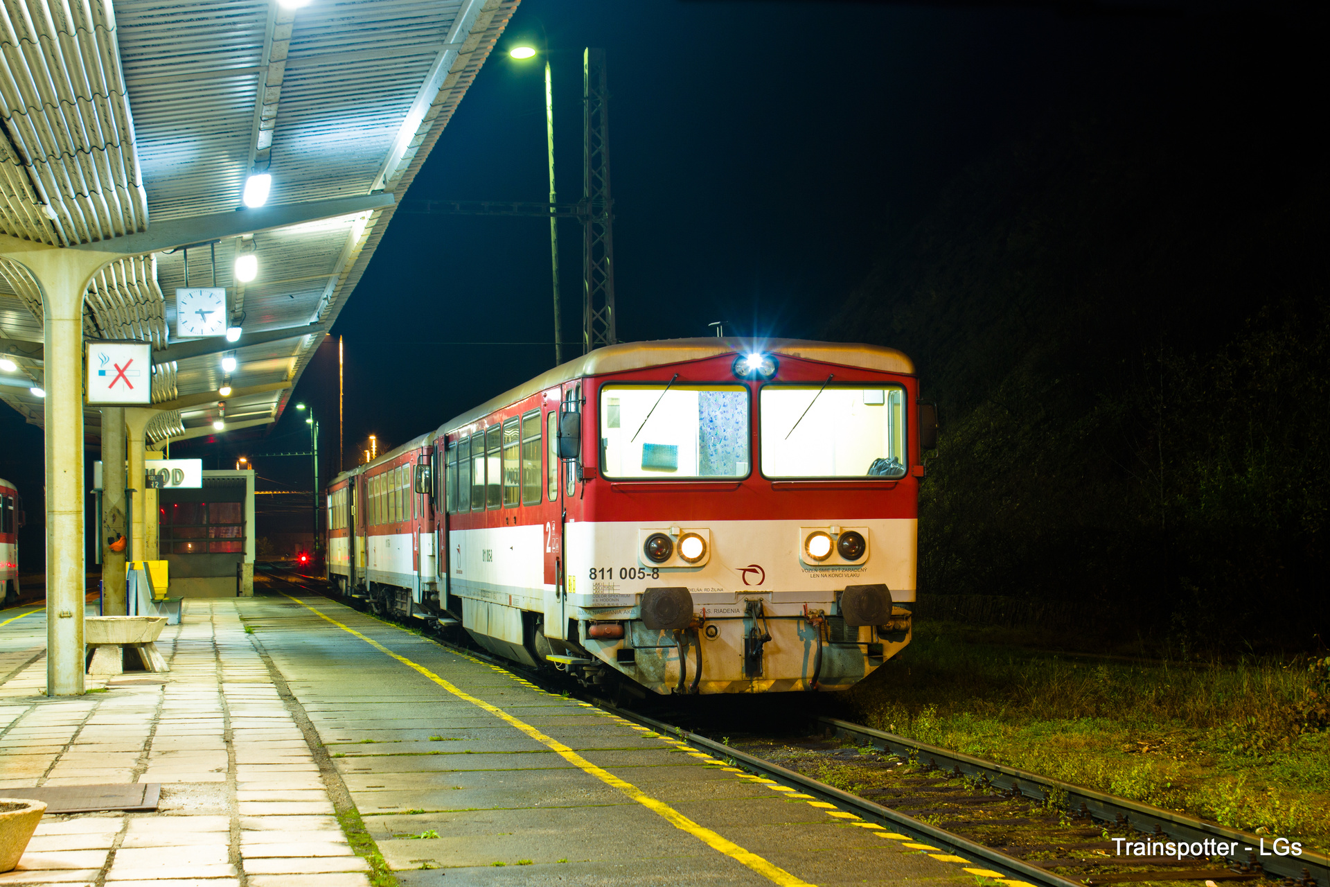 Vagonka Studenka ZSSK 811 – foto 8