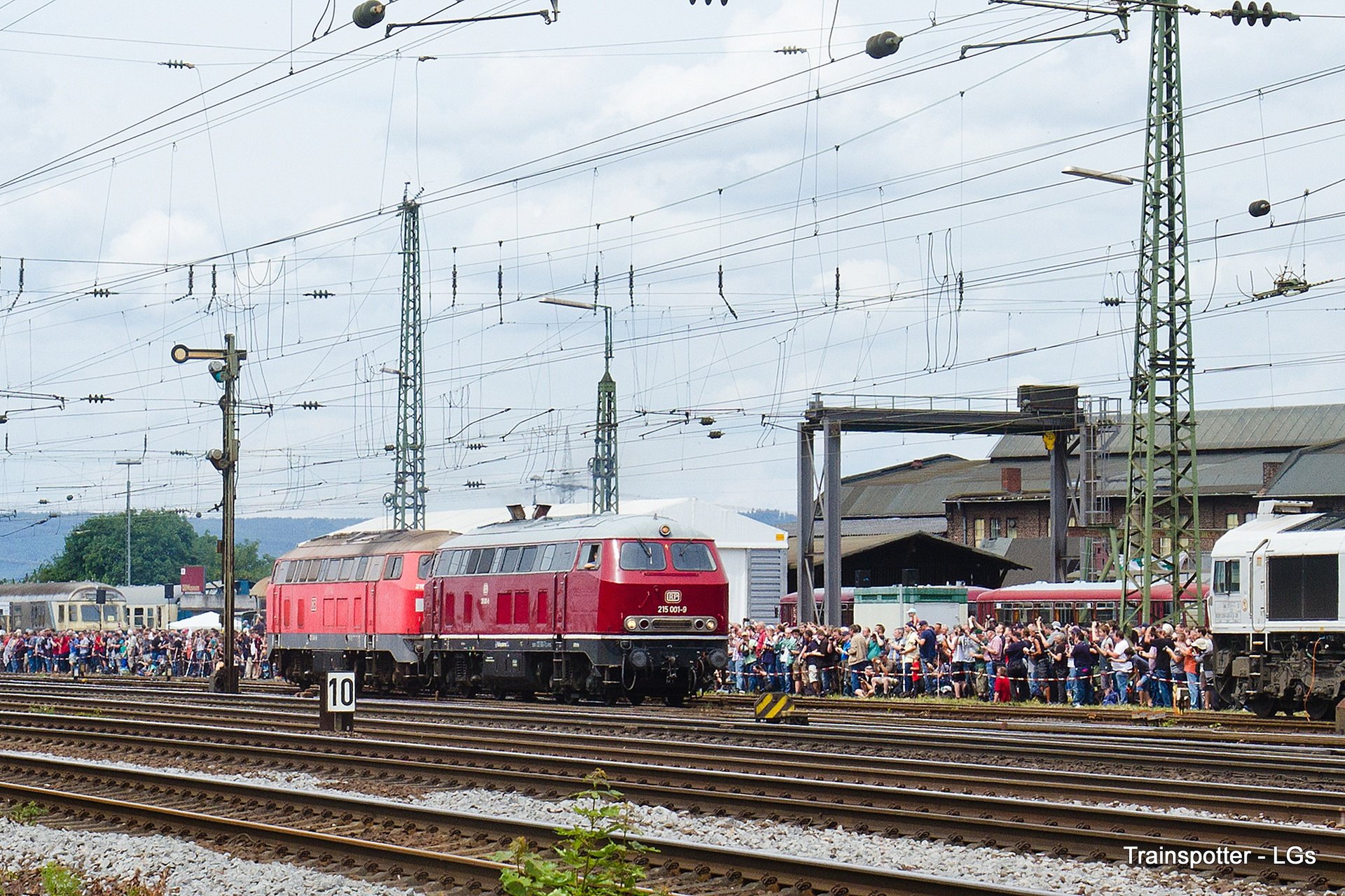 Krauss-Maffei V160-215 – photo 13