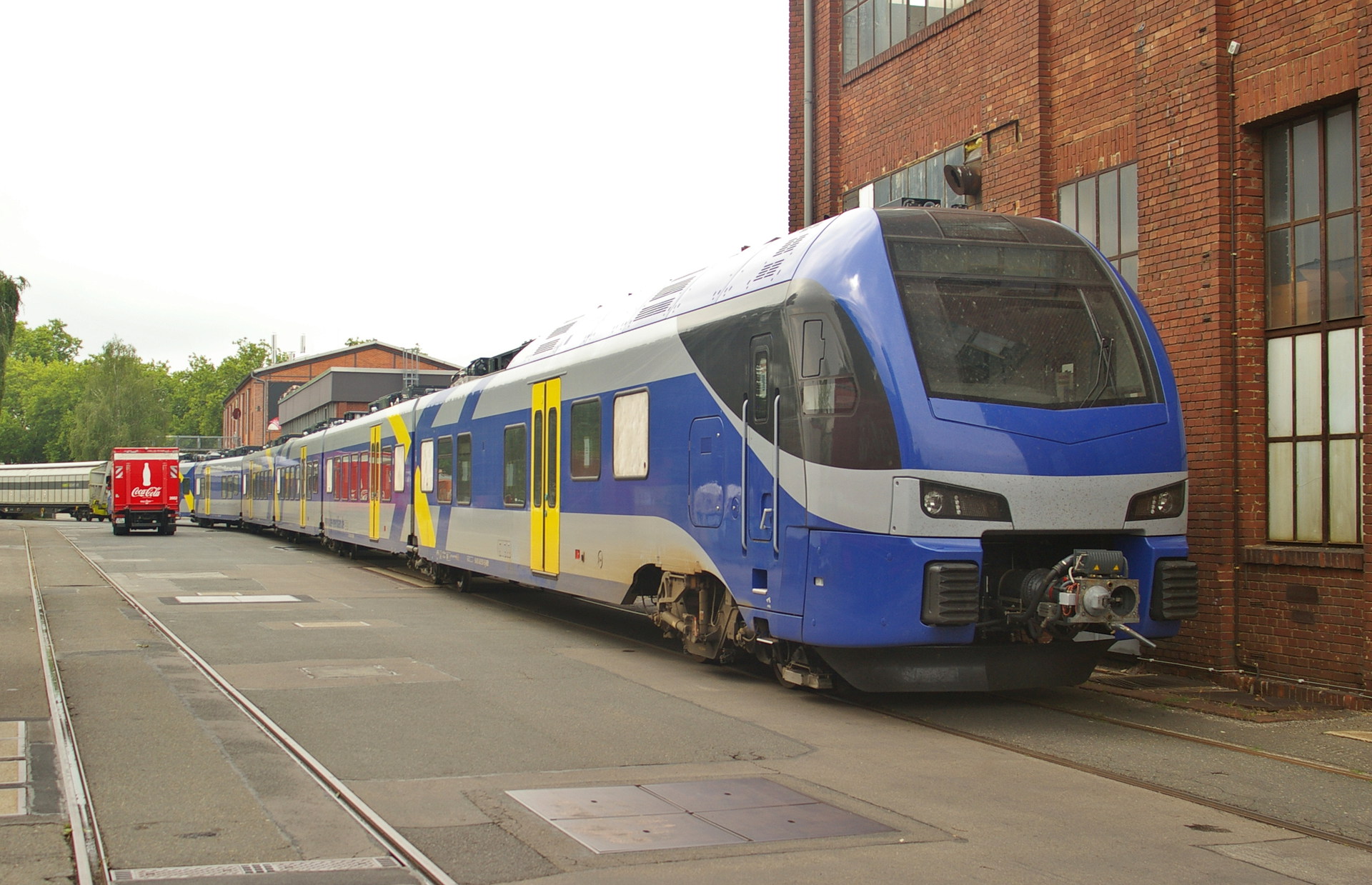 Stadler Flirt 3 6/14 15kV – photo 14