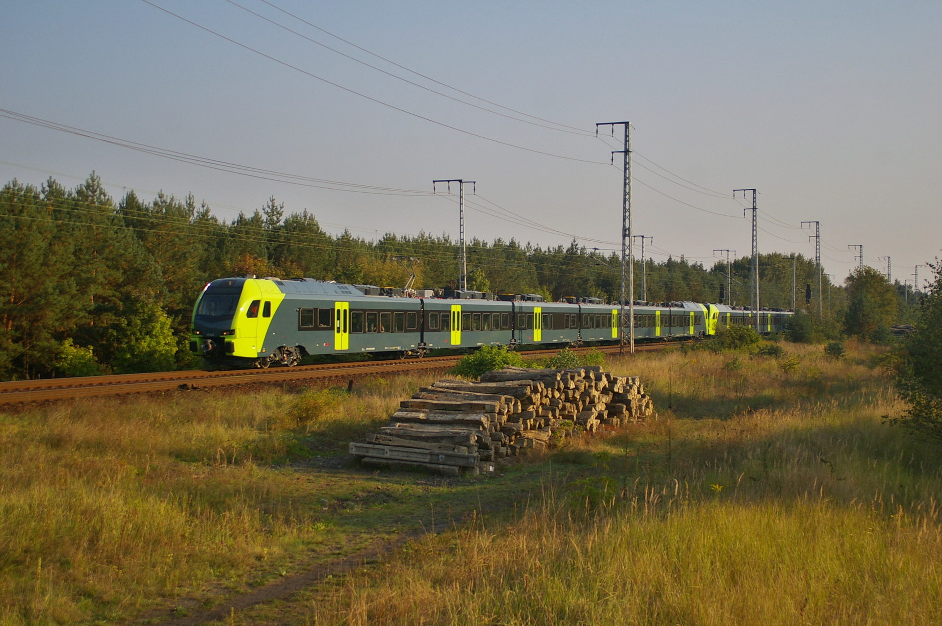 Stadler Flirt 3 6/14 15kV – photo 12