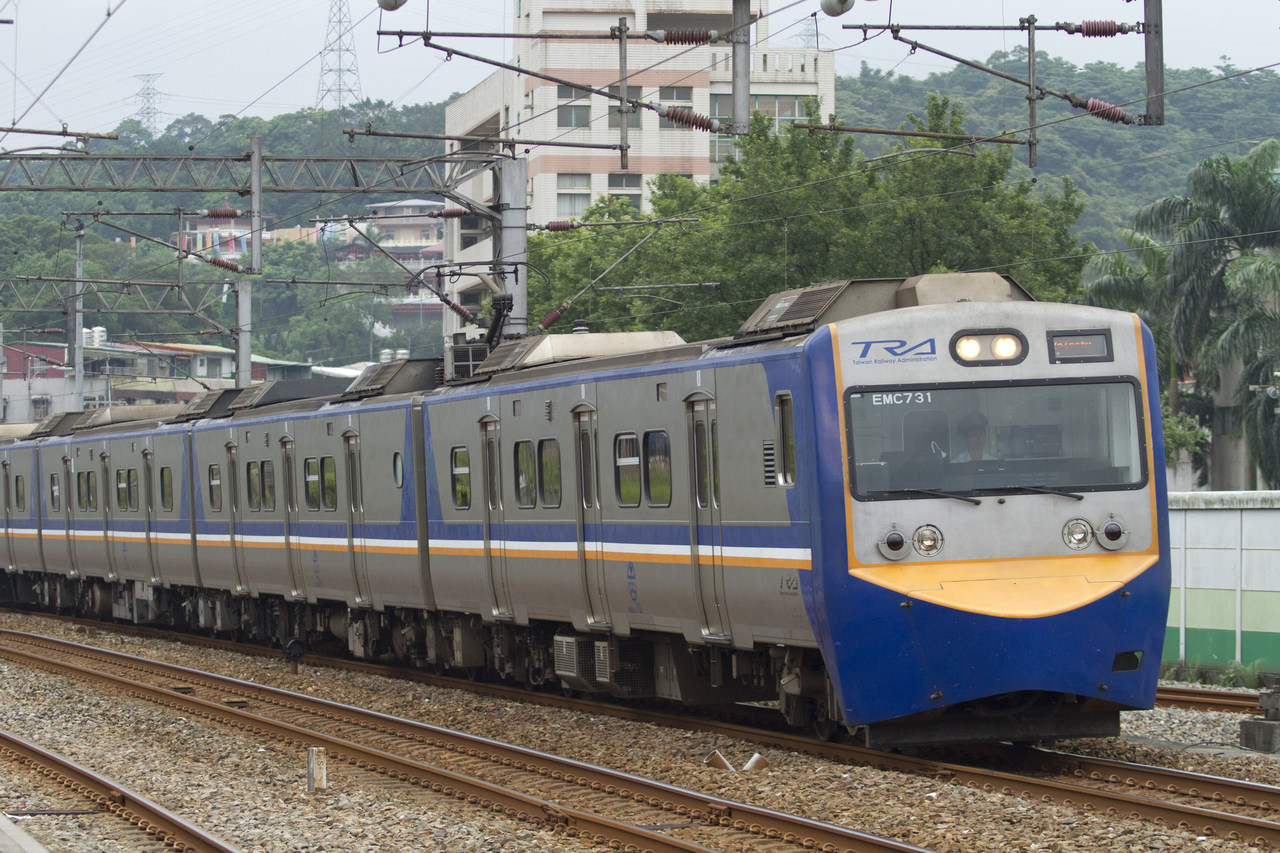 Nippon Sharyo TRA EMU700 – photo 3