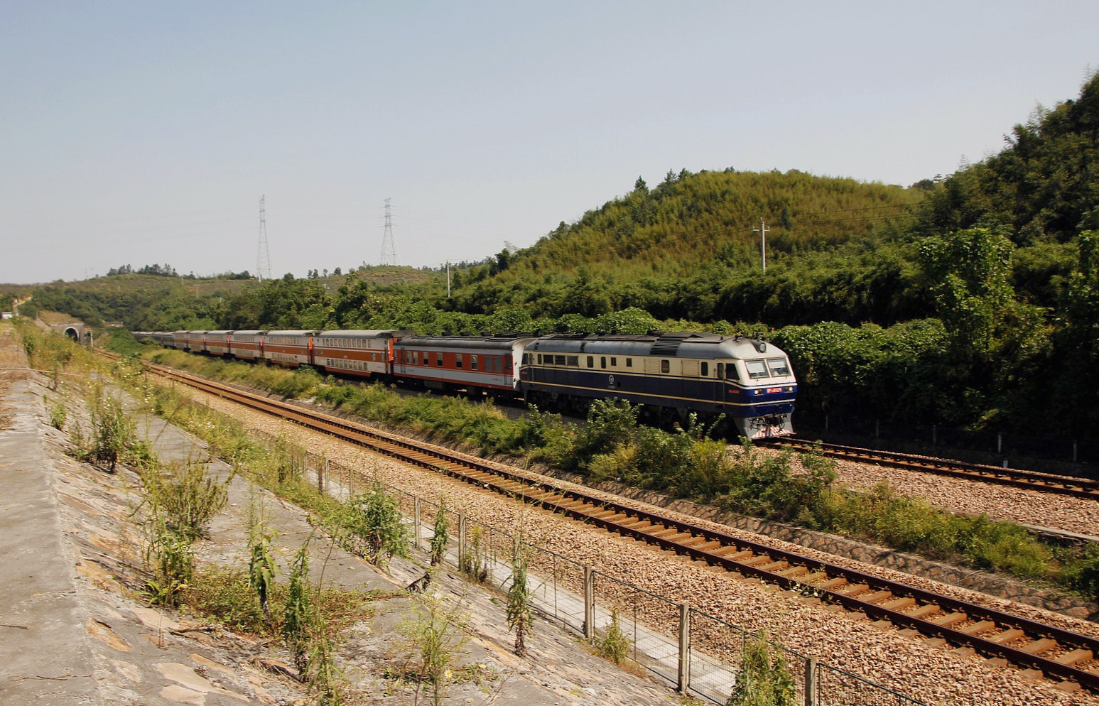CRRC Qishuyan DF11 – foto 8