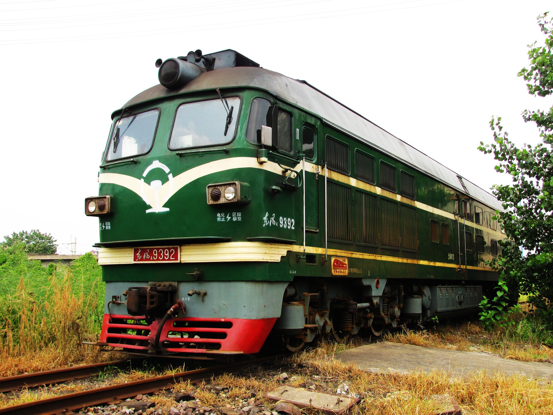 CRRC Qingdao Sifang DF4B – photo 21
