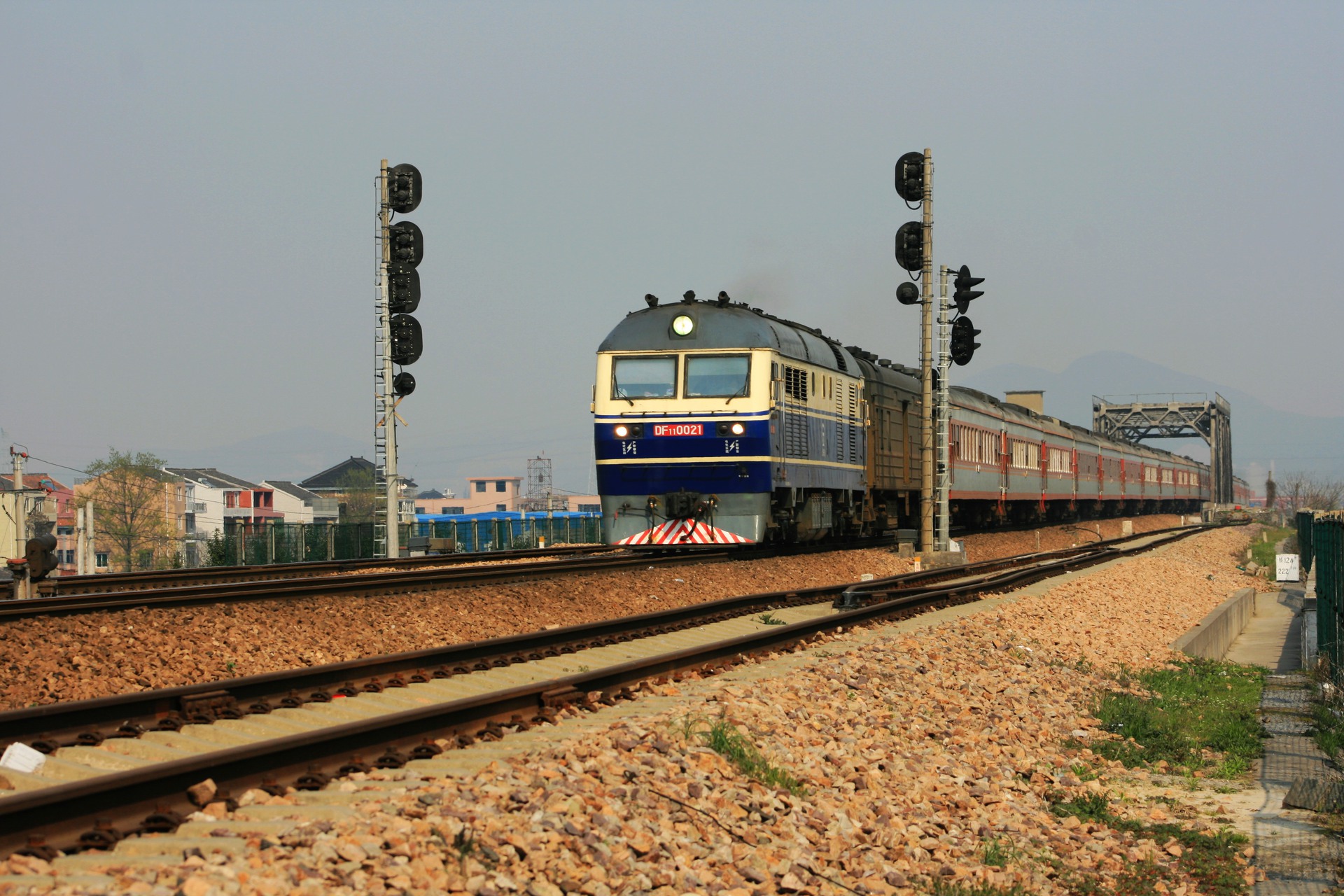 CRRC Qishuyan DF11 – foto 13