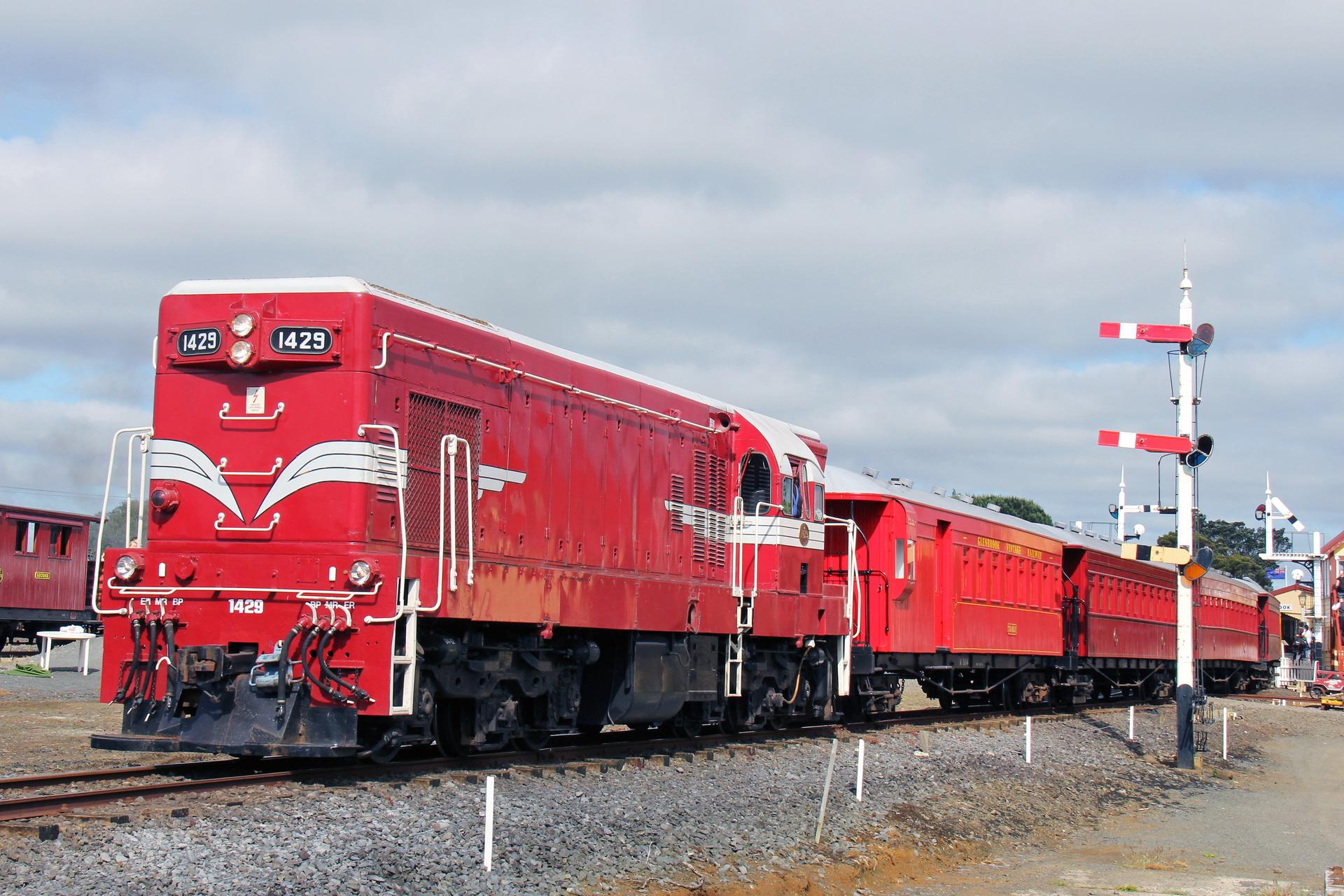 EMD NZR DA – photo 24