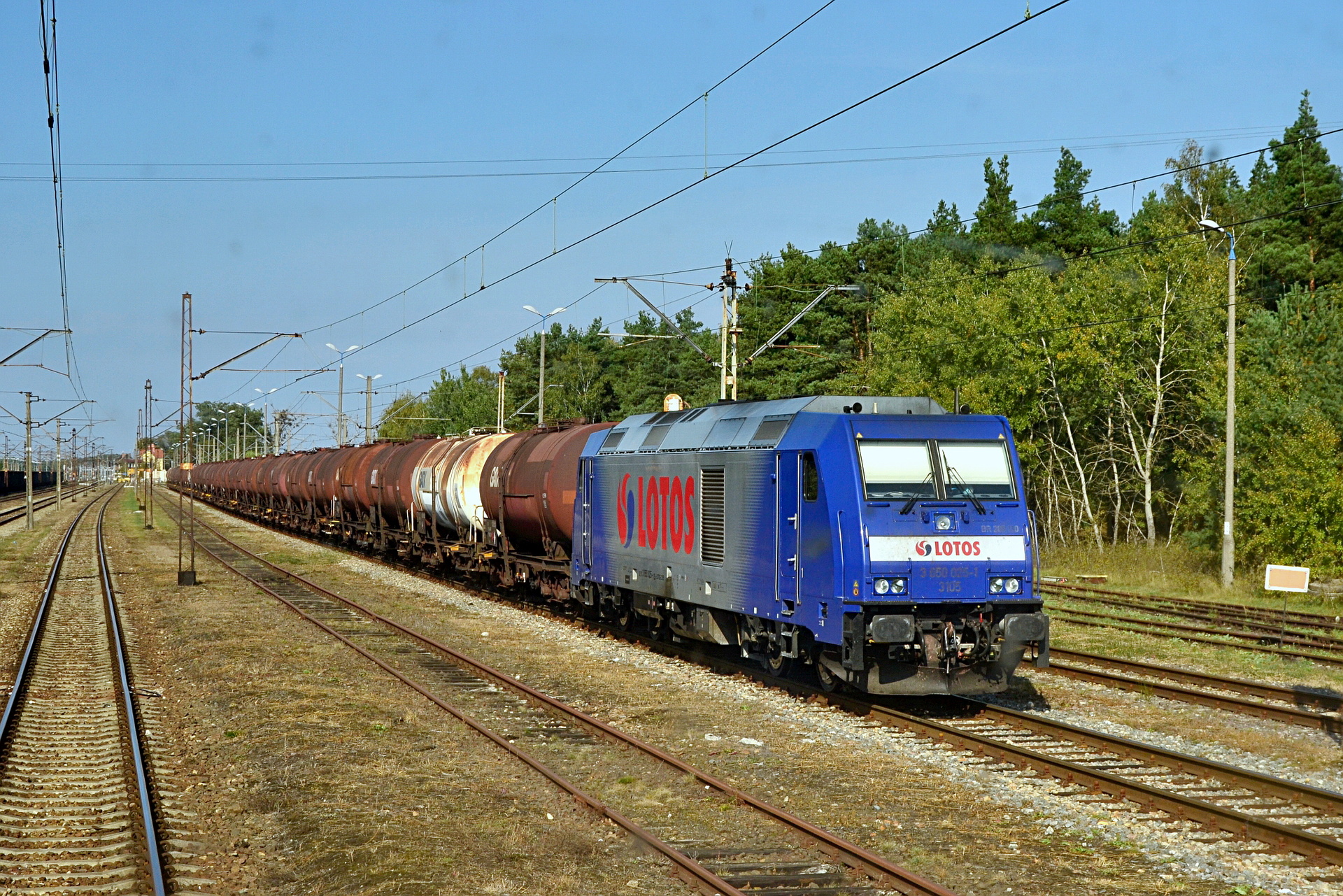 Bombardier F140 DE – photo 16