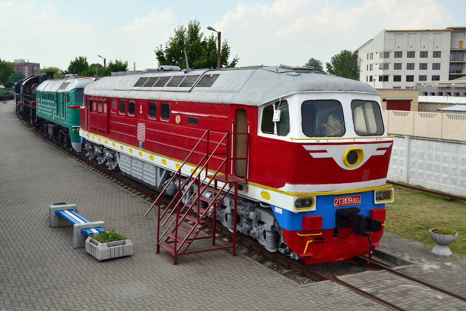 Luhanskteplovoz 2TE109 – Foto 2